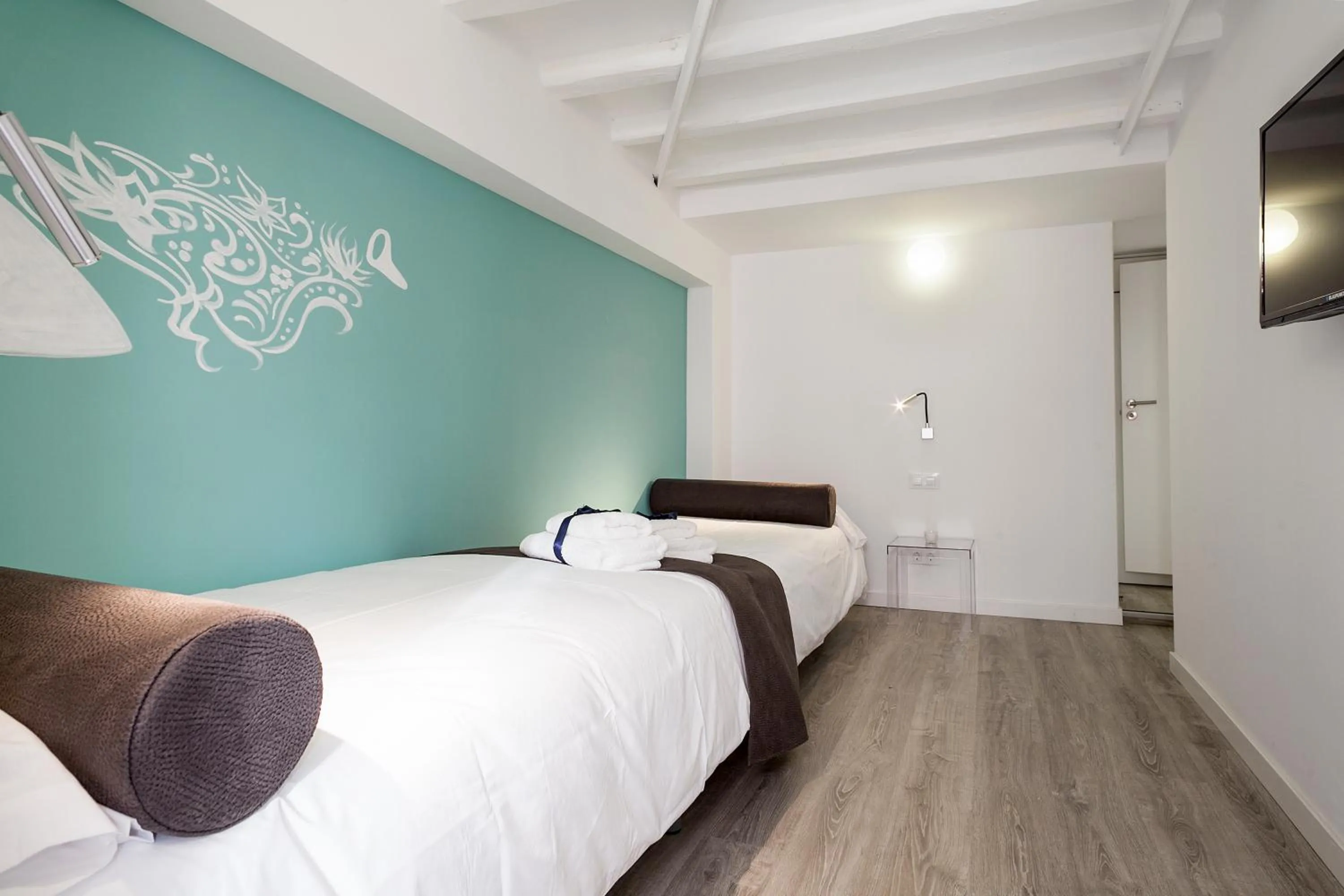 Bedroom, Bed in Habitat Apartments ADN