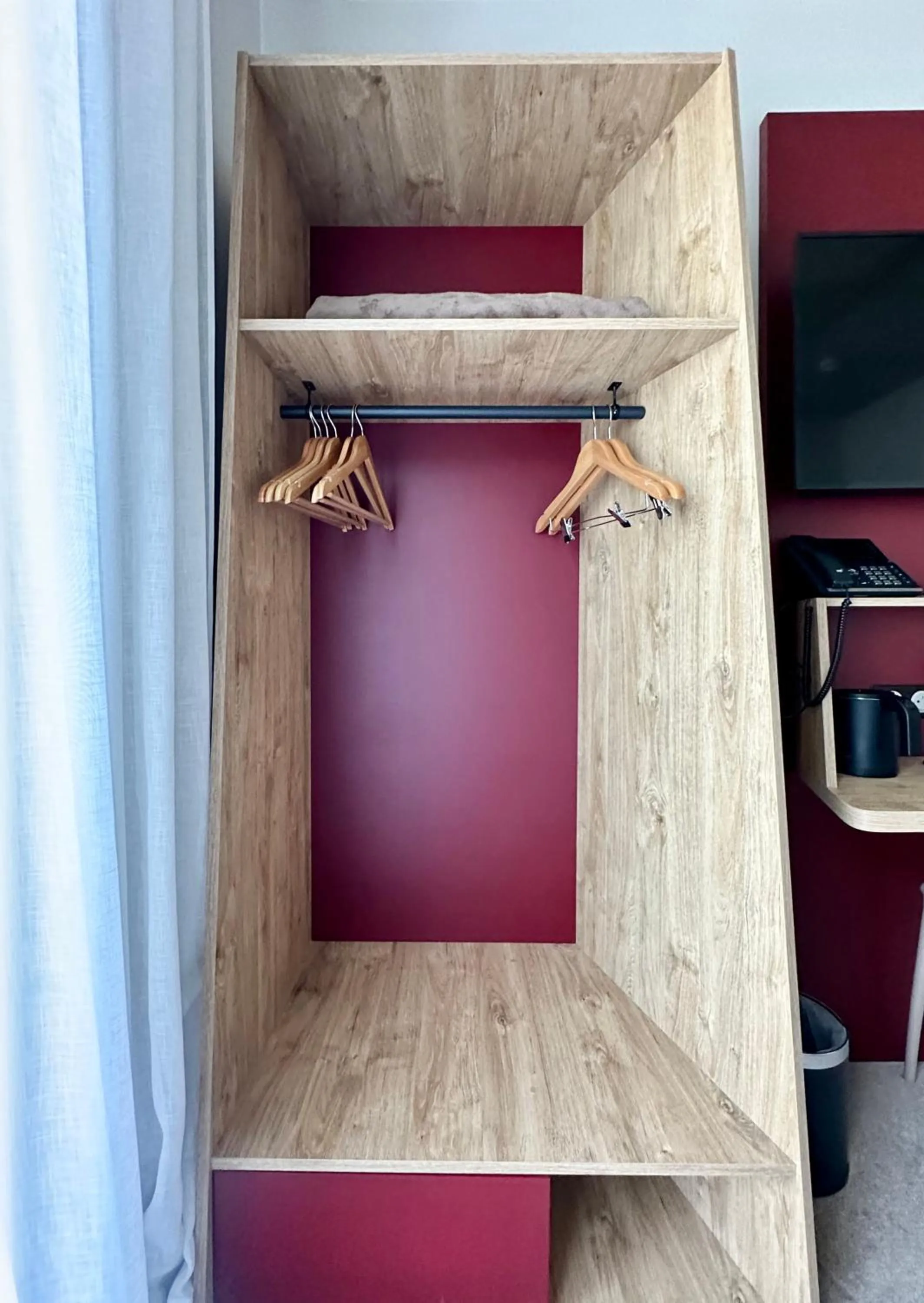 safe in Best Western 11BAUER Paris Saint-Ouen