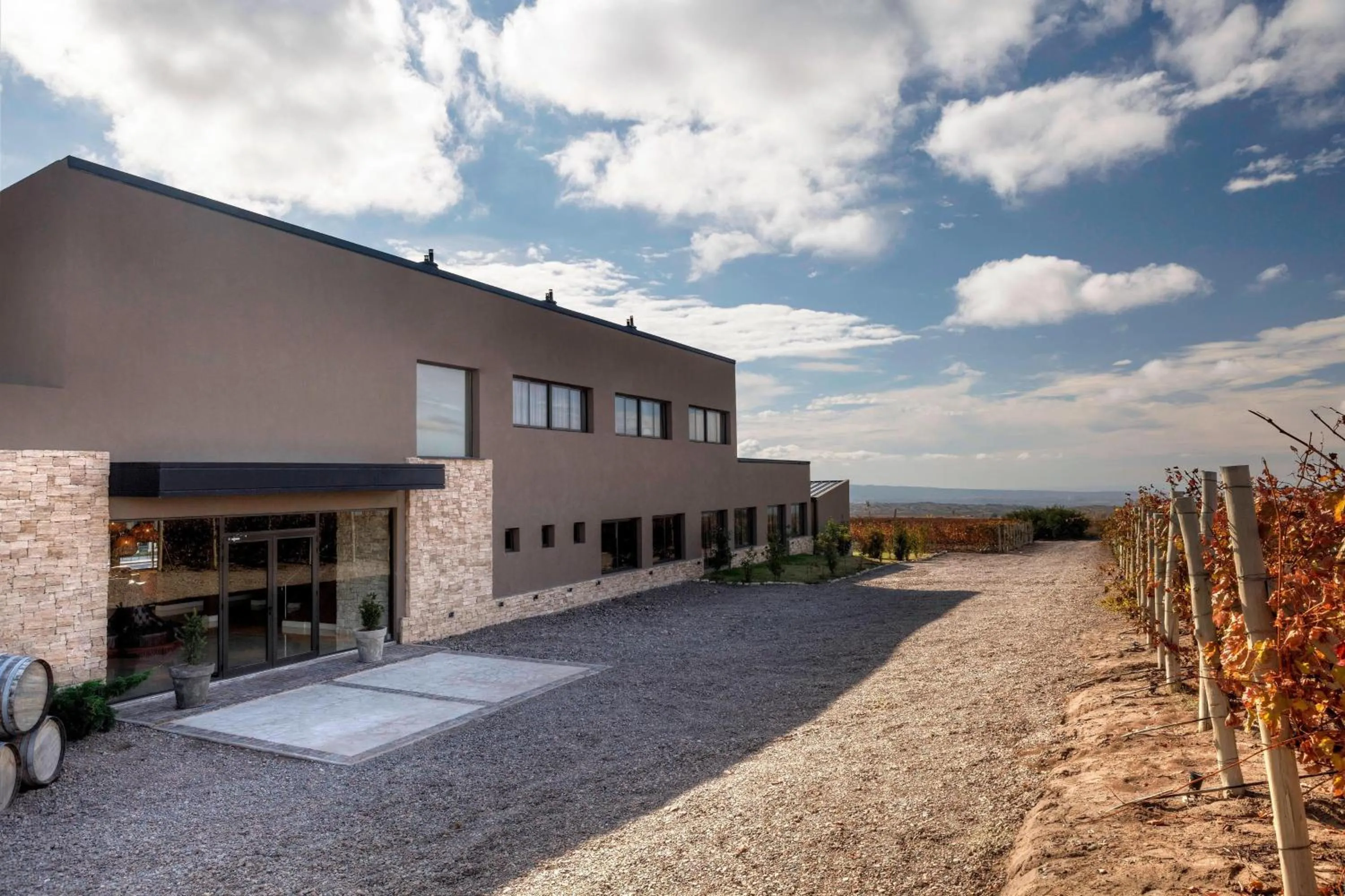 Property building in Auberge Du Vin, a Tribute Portfolio Hotel