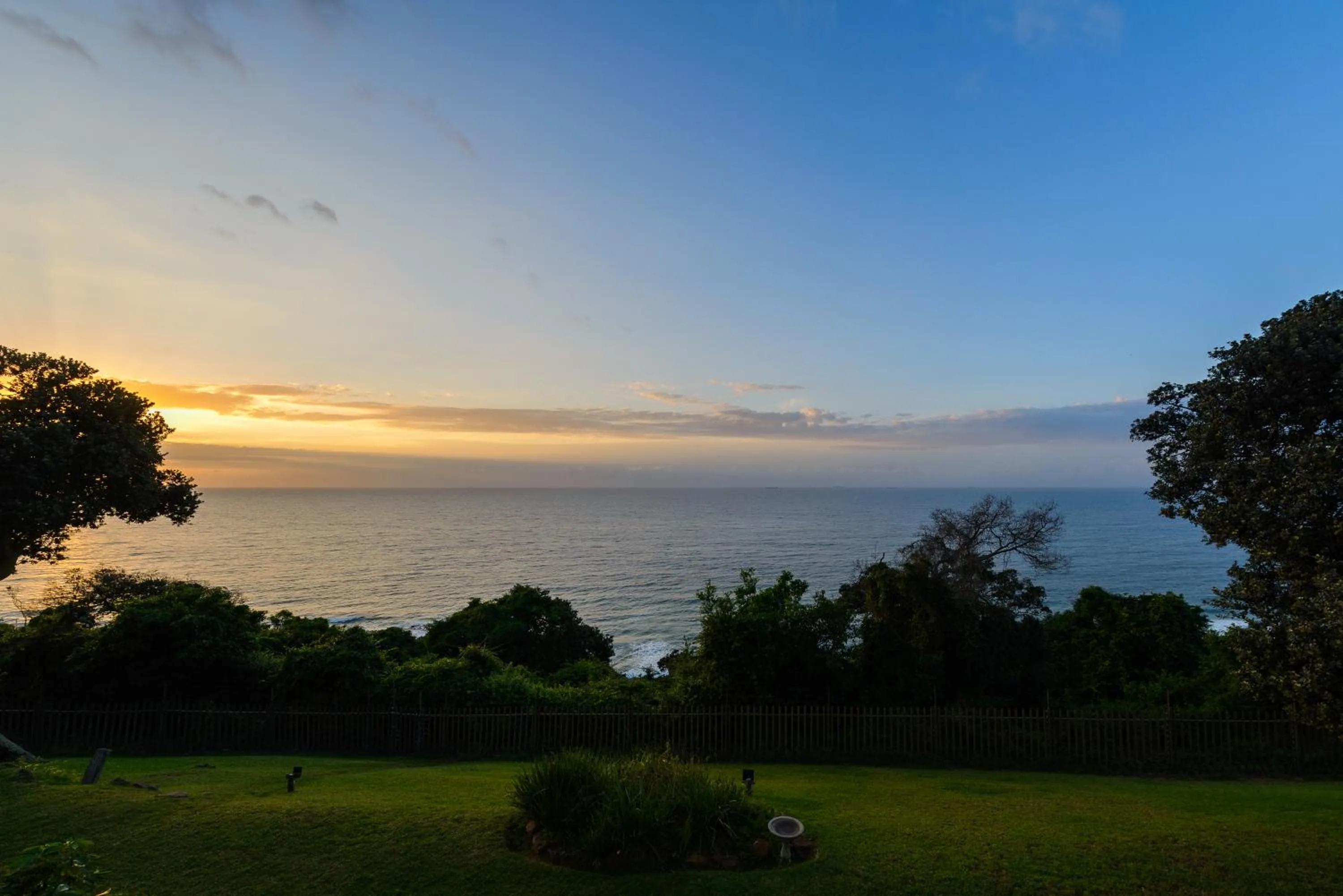 Sea view in Sands Beach Breaks Umdloti Beach View