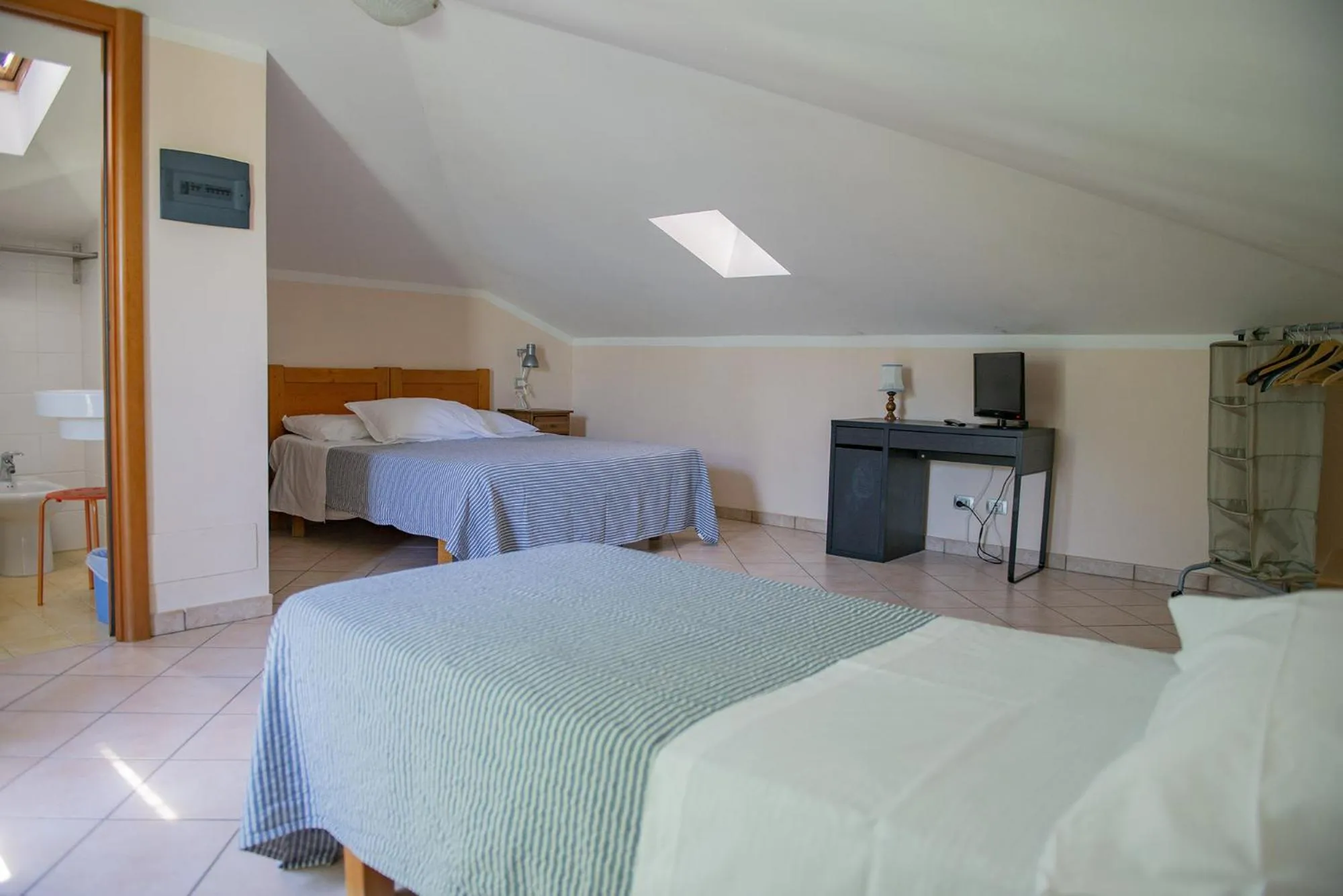 Bedroom, Bed in Hotel l'Etrusco - San Vincenzo