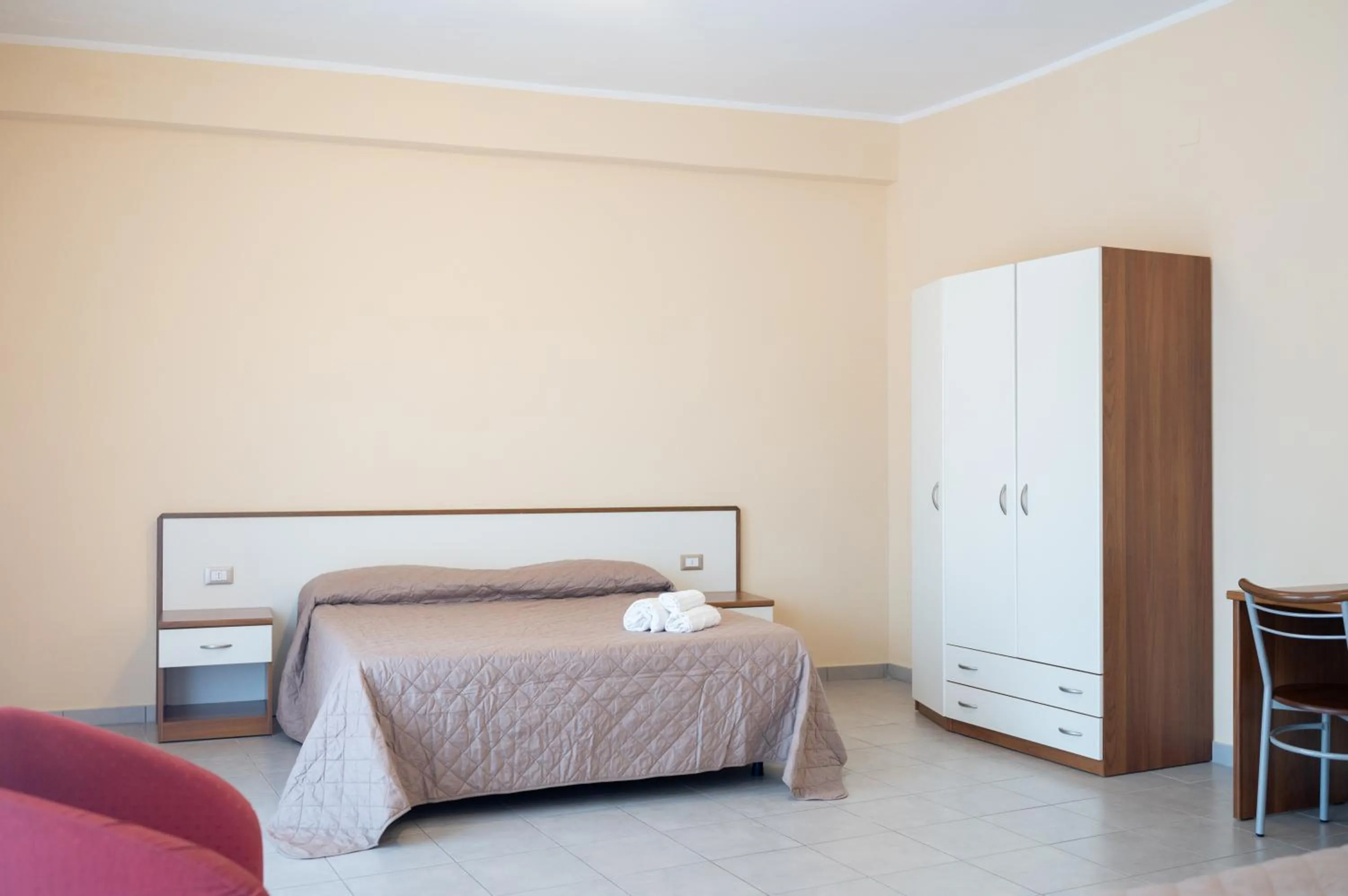 Bed in Hotel Parnaso