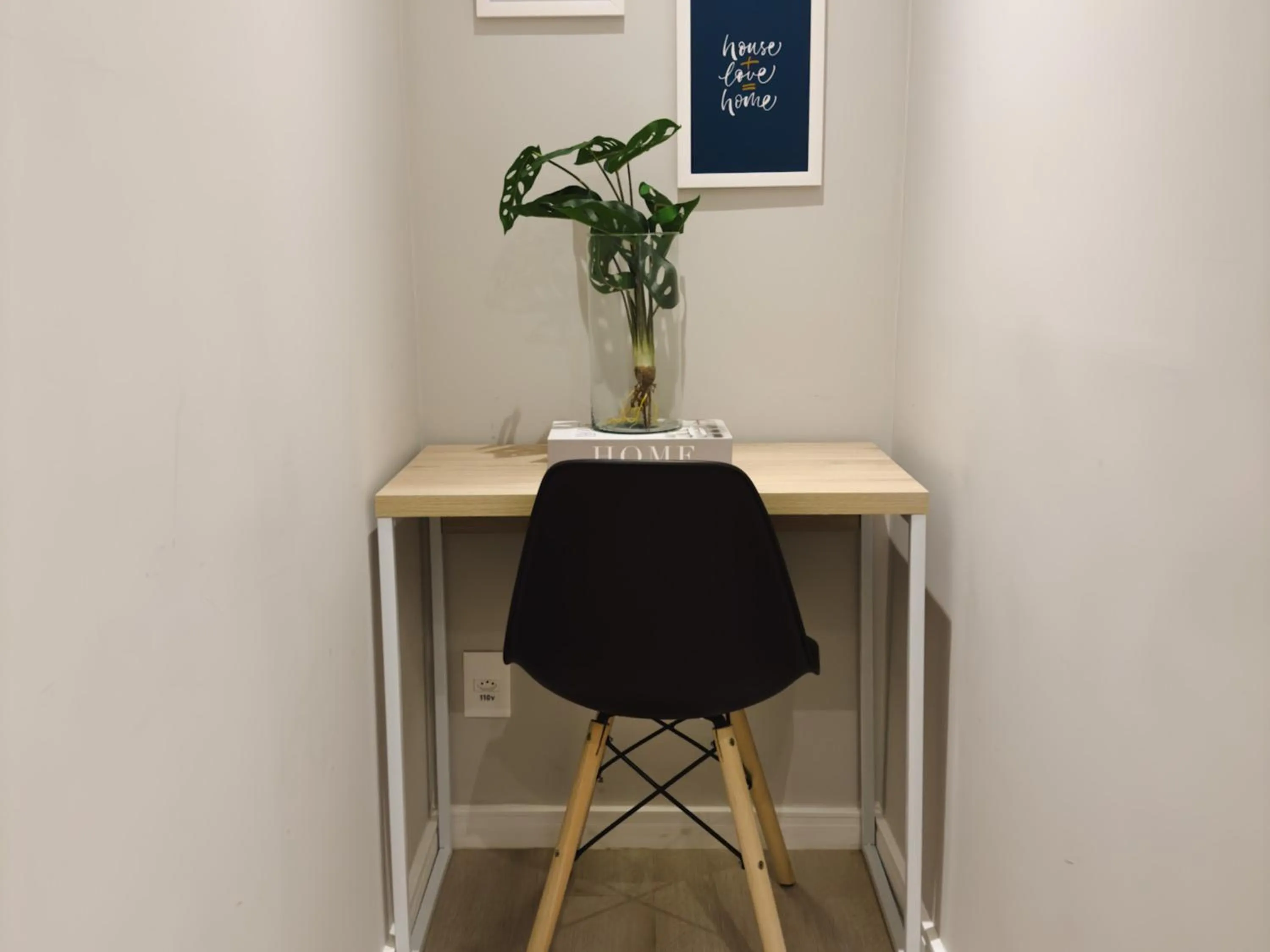 furniture in Apê Pátio Paulista