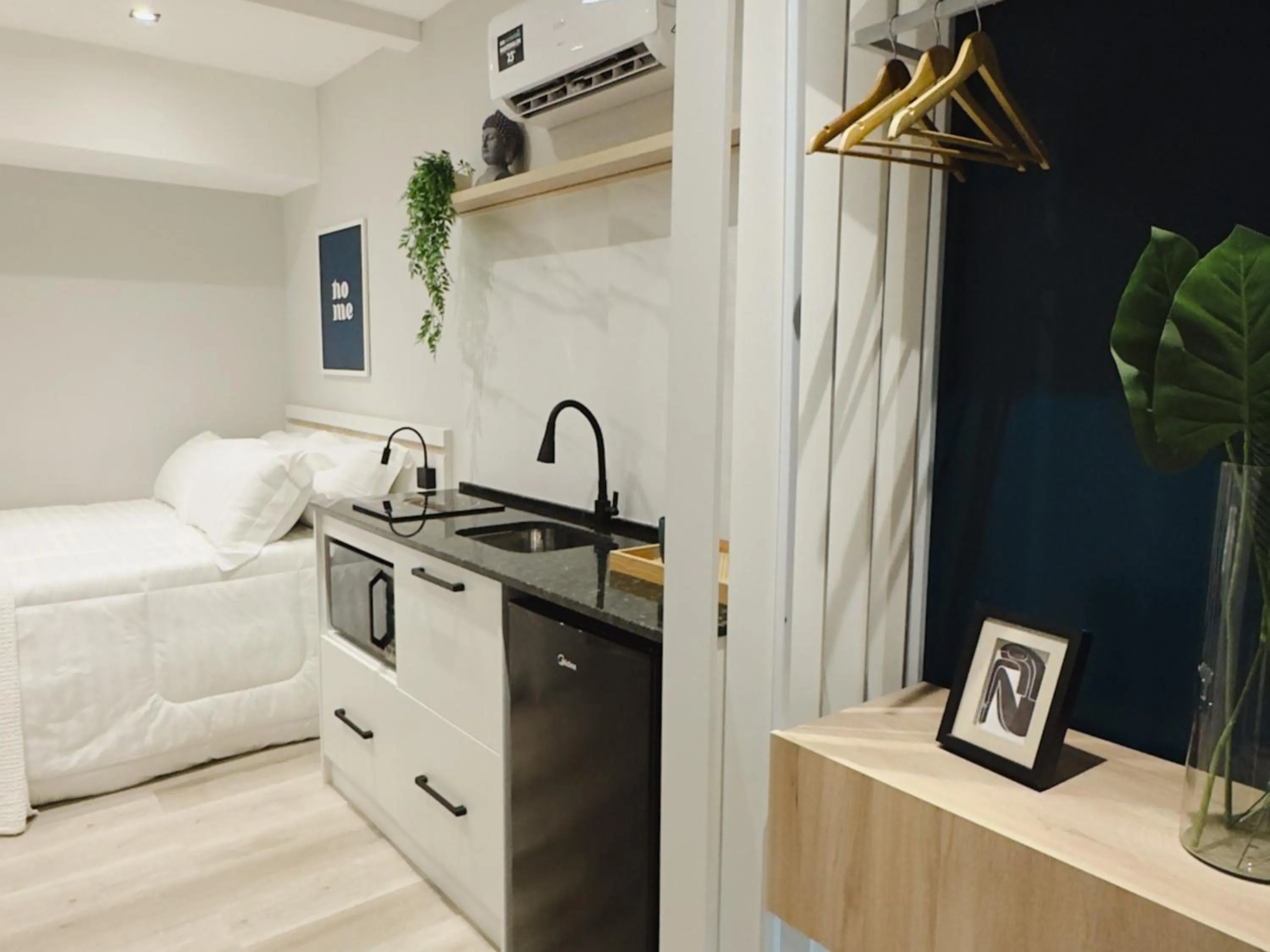 Kitchen or kitchenette, Bed in Apê Pátio Paulista