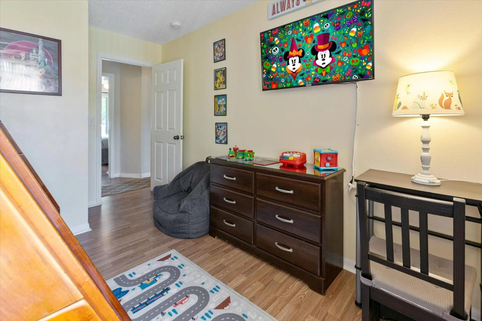 Bedroom in 8569 Crystal Cove