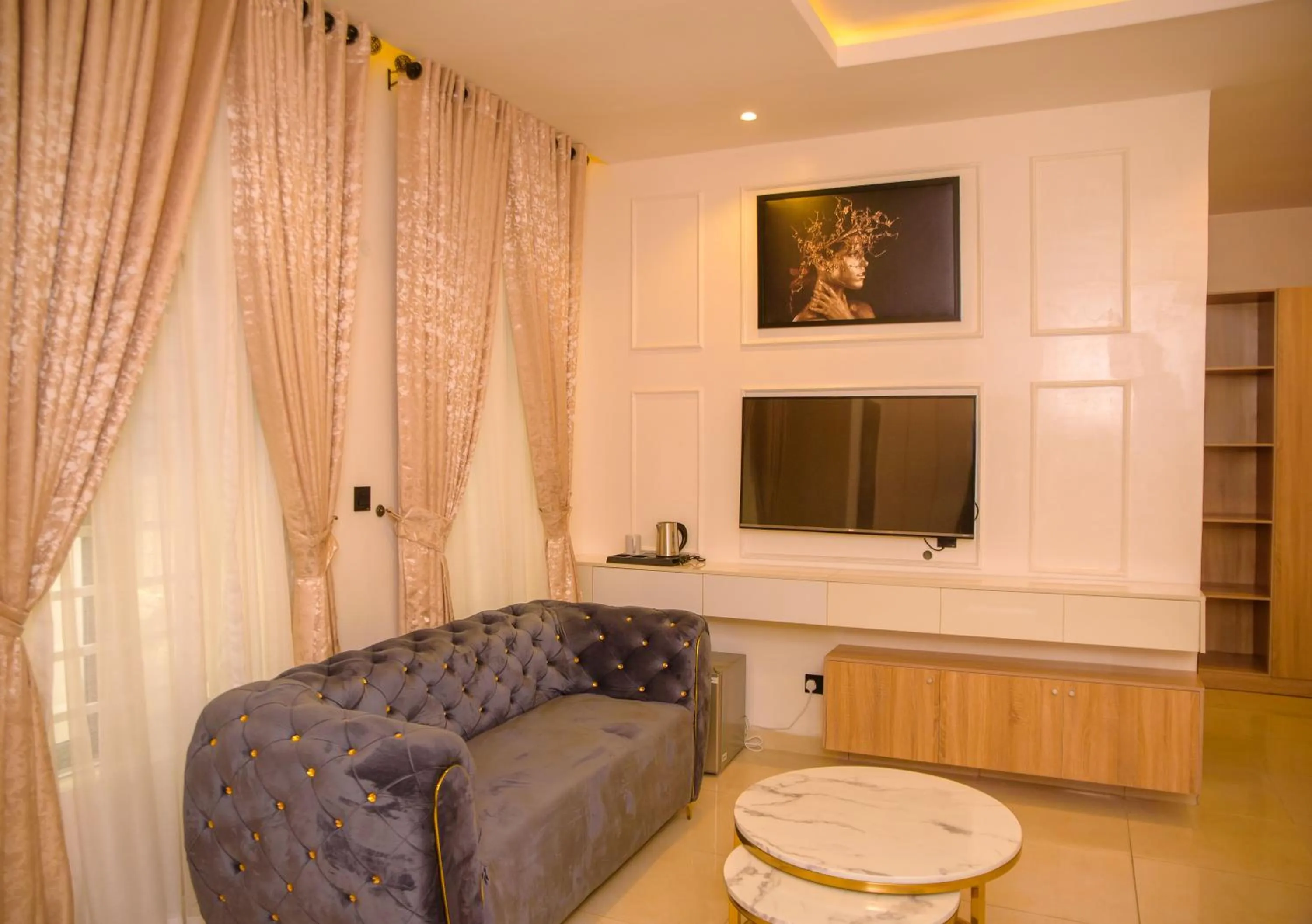 Seating area in Elcastillo Homes