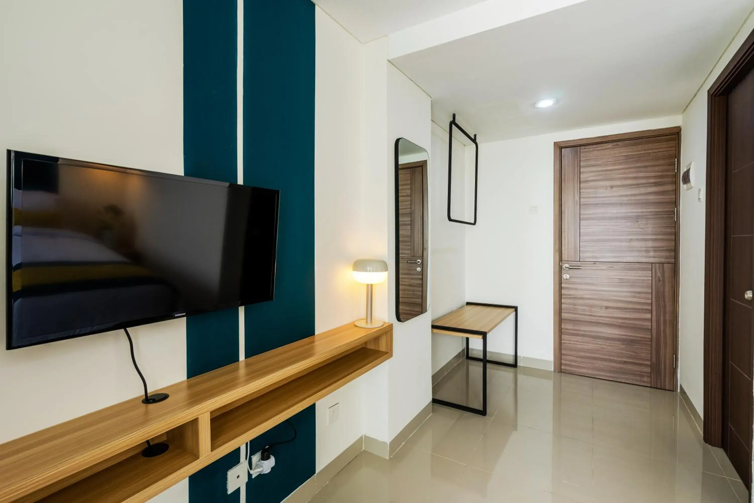 Deluxe Twin Room in Hotel Dhika Serenity @ Jatiwarna Deluxe Twin Room in Hotel Dhika Serenity @ Jatiwarna