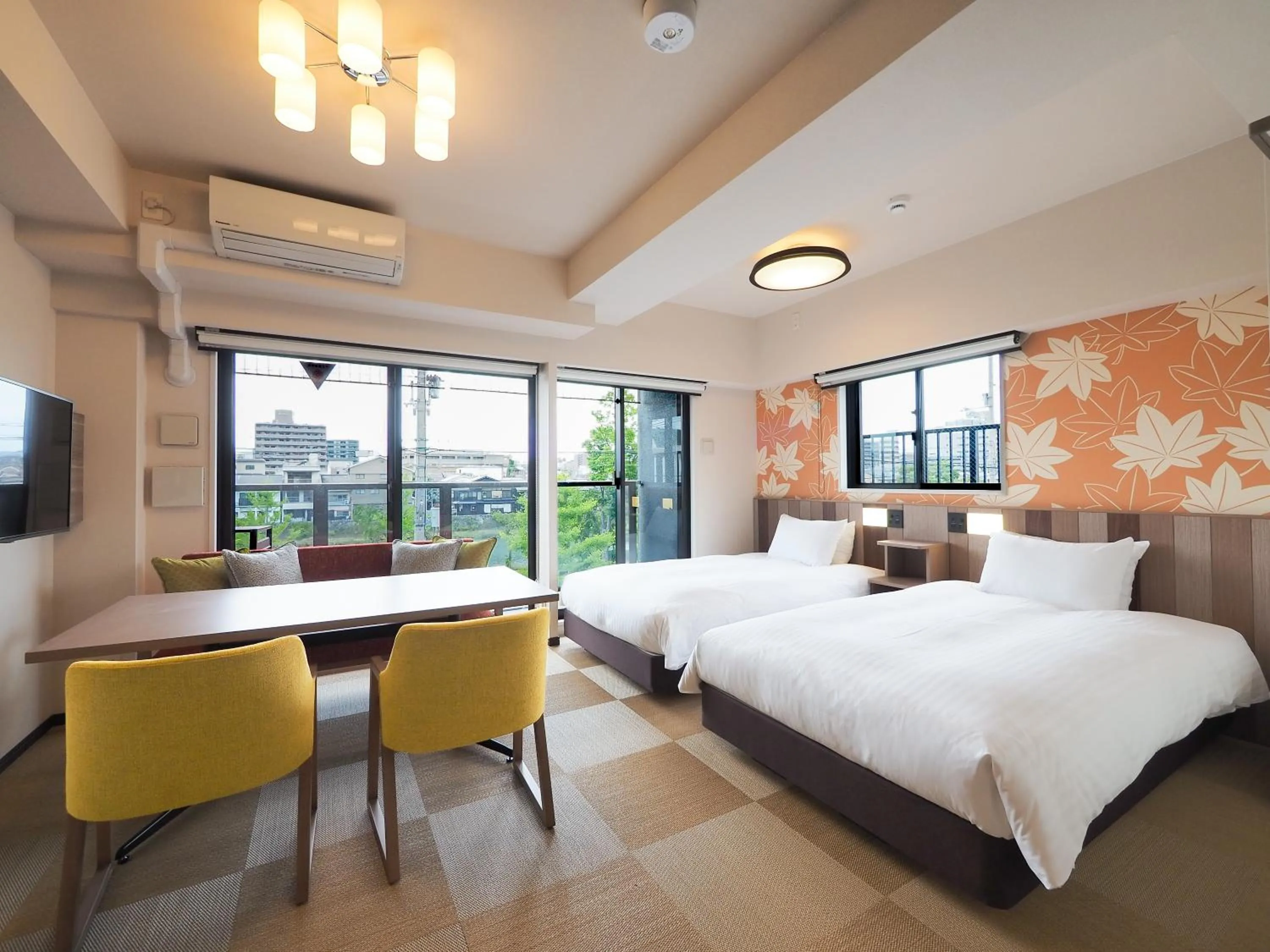 Photo of the whole room, Bed in HIYORI Stay Kyoto Kamogawa