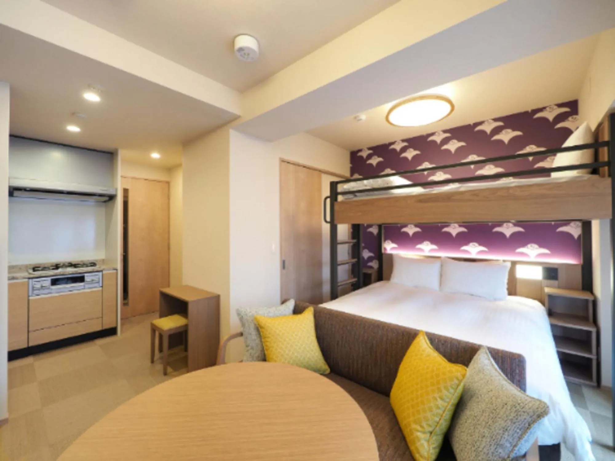 Photo of the whole room, Bed in HIYORI Stay Kyoto Kamogawa