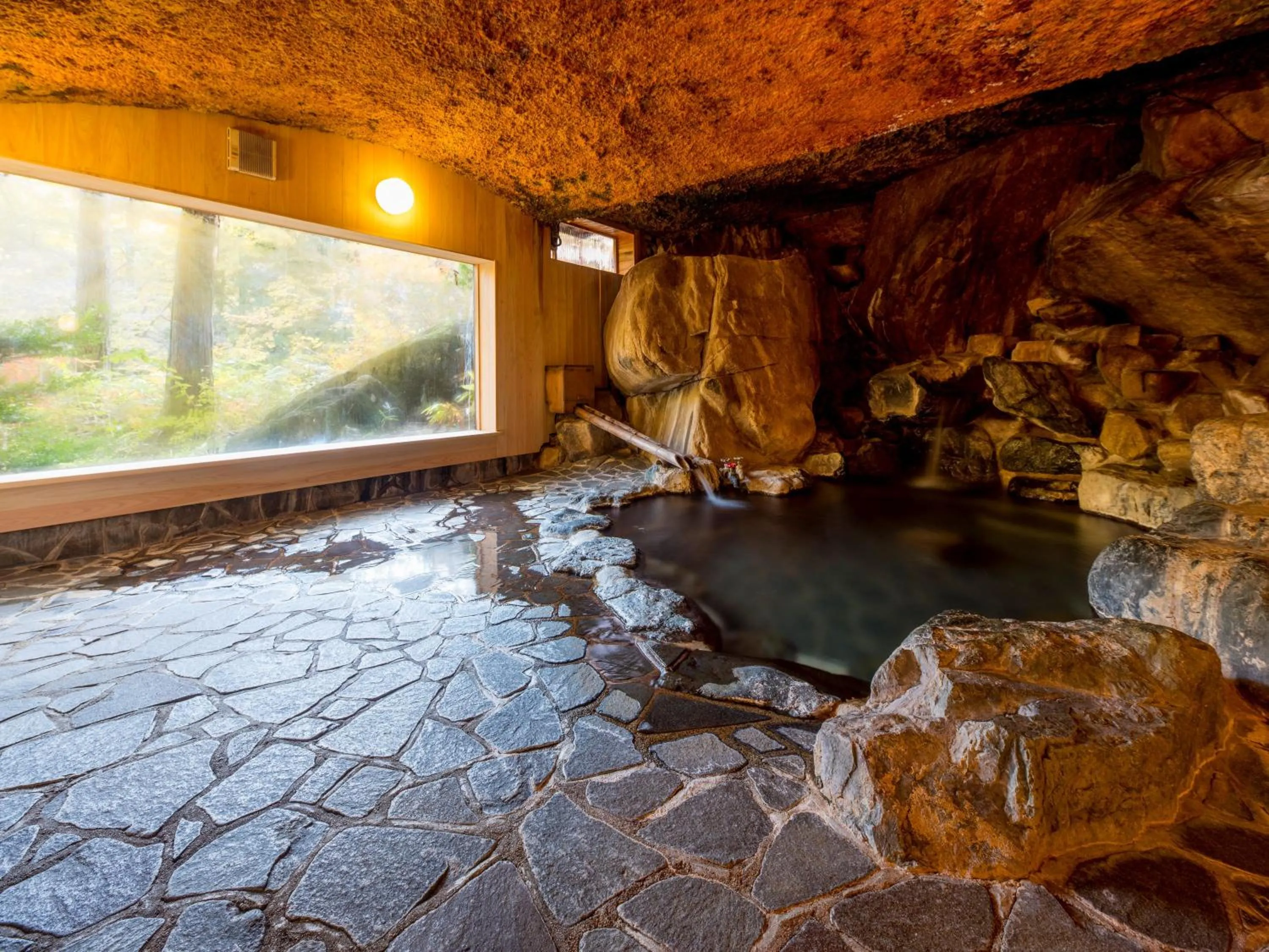 Hot Spring Bath in Wanosato