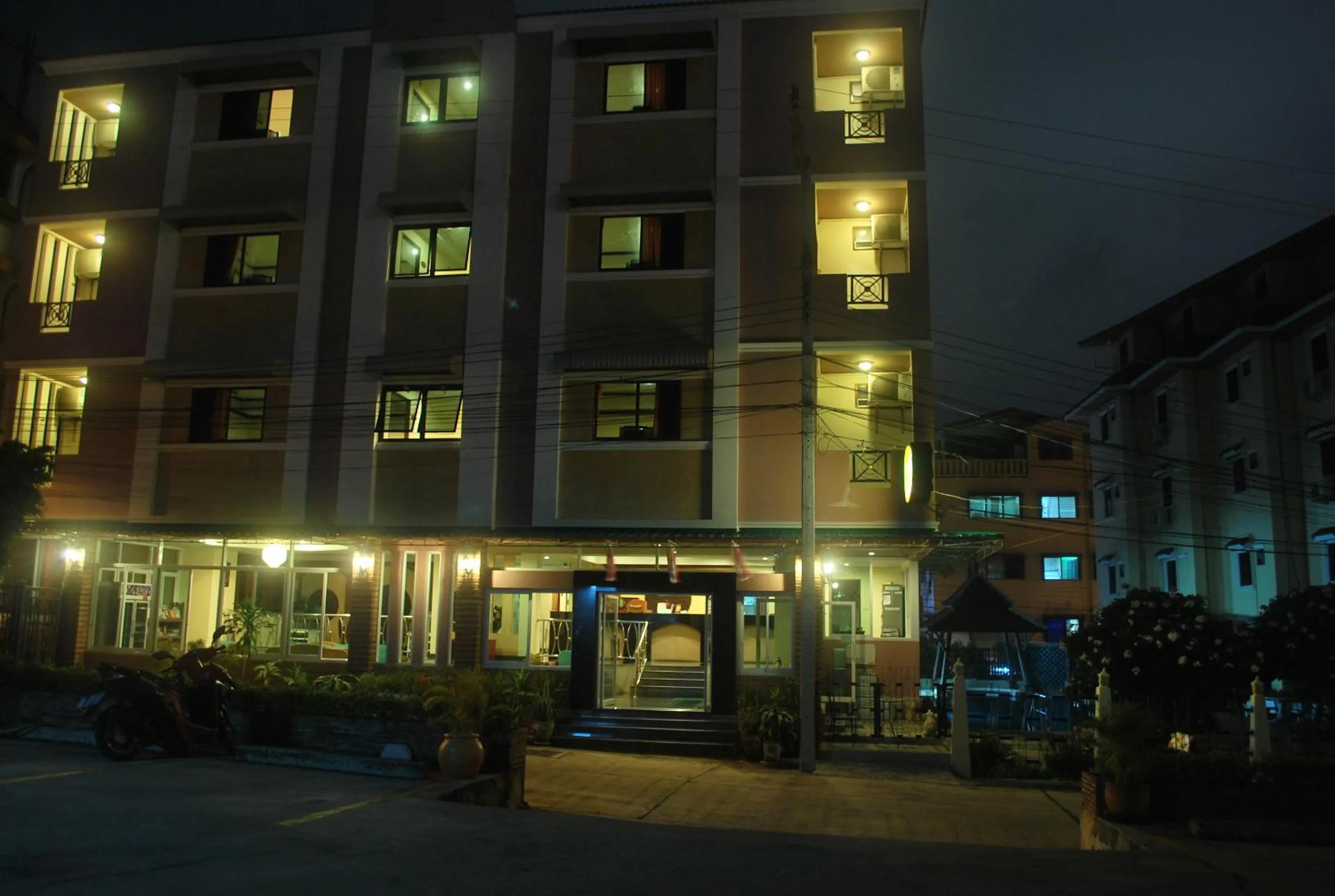 Facade/entrance in Golden Villa Pattaya