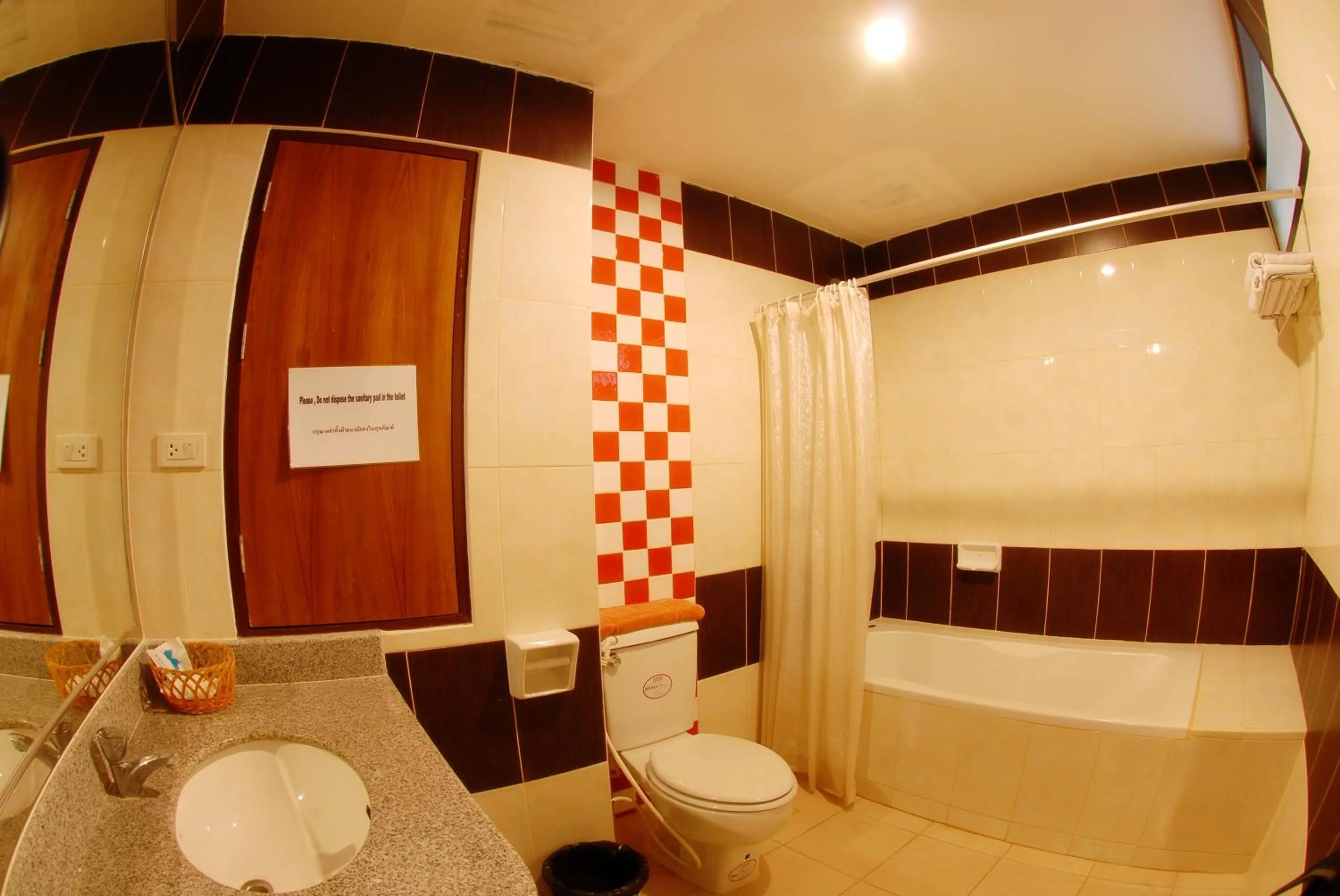 Bathroom in Golden Villa Pattaya