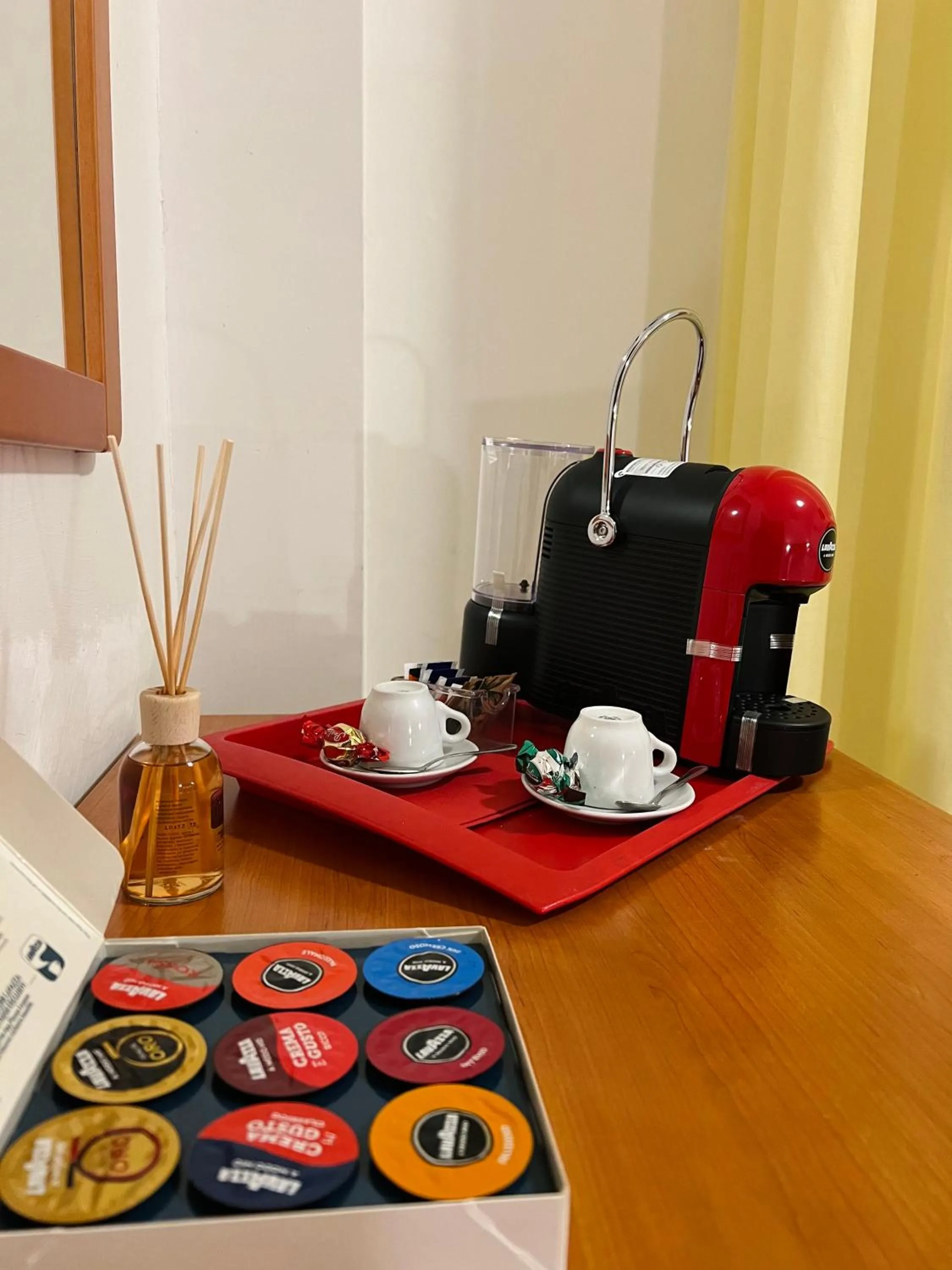 Coffee/tea facilities in Hotel Vico Alto Siena