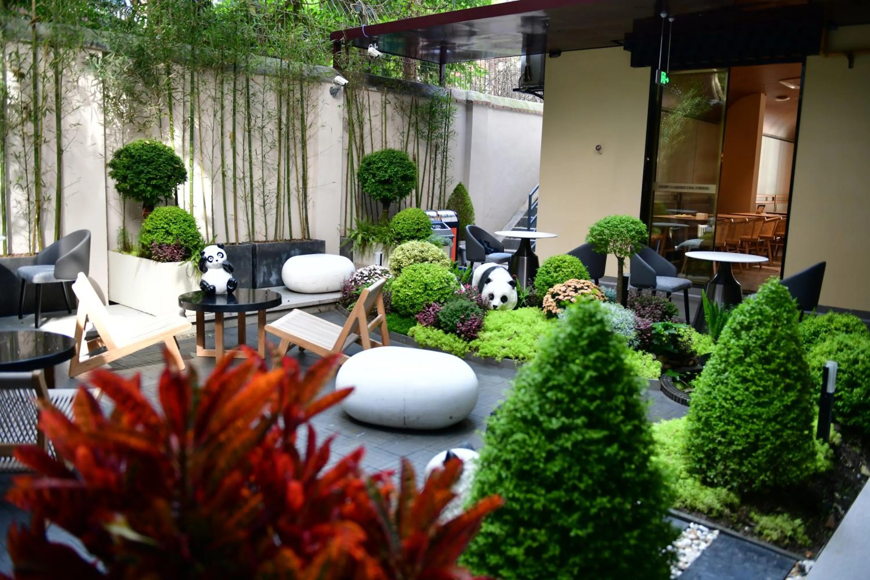 Garden view in Xishu Garden Inn - Travel Agency service - Car Rent service - English Speaking