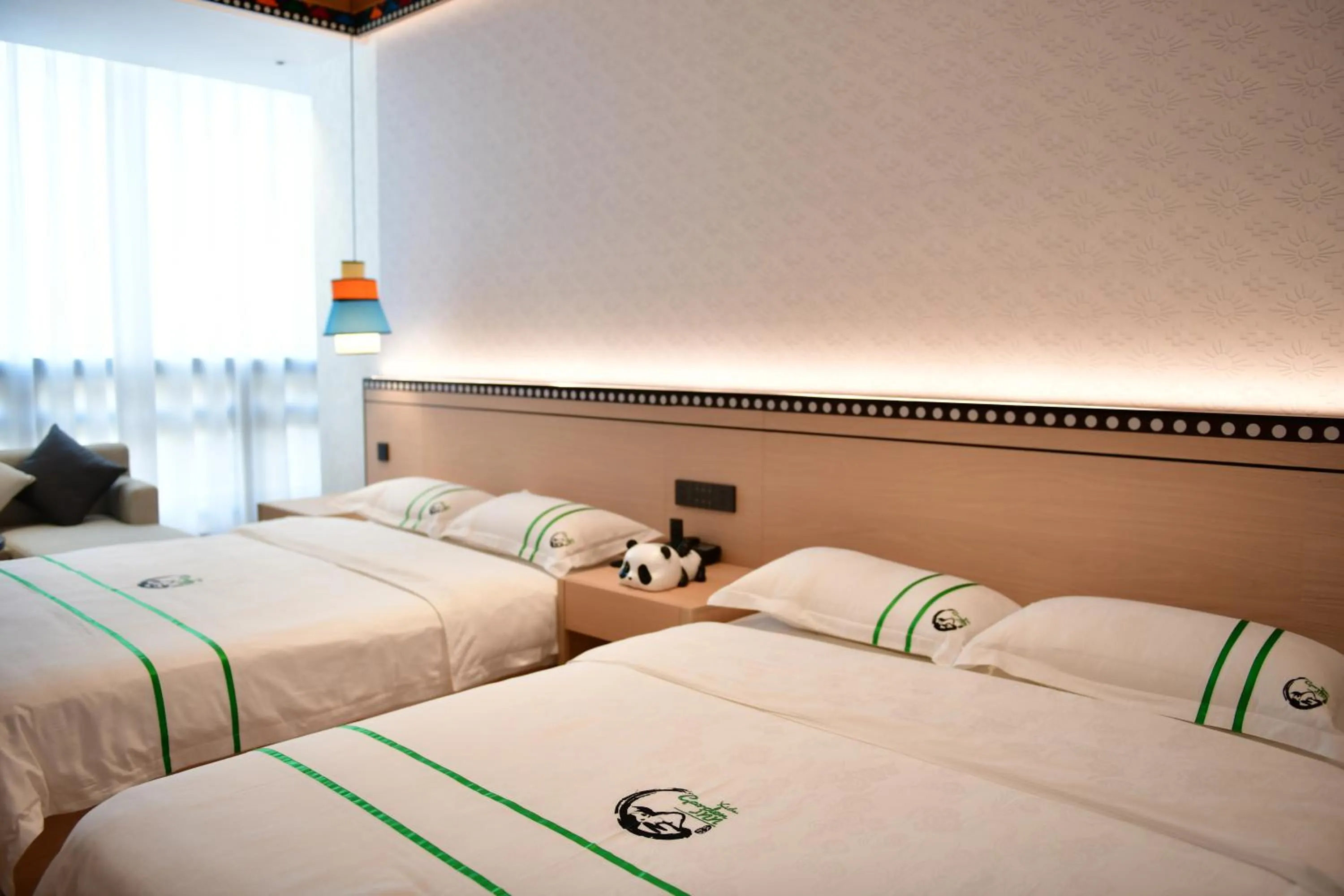 Bed in Xishu Garden Inn - Travel Agency service - Car Rent service - English Speaking