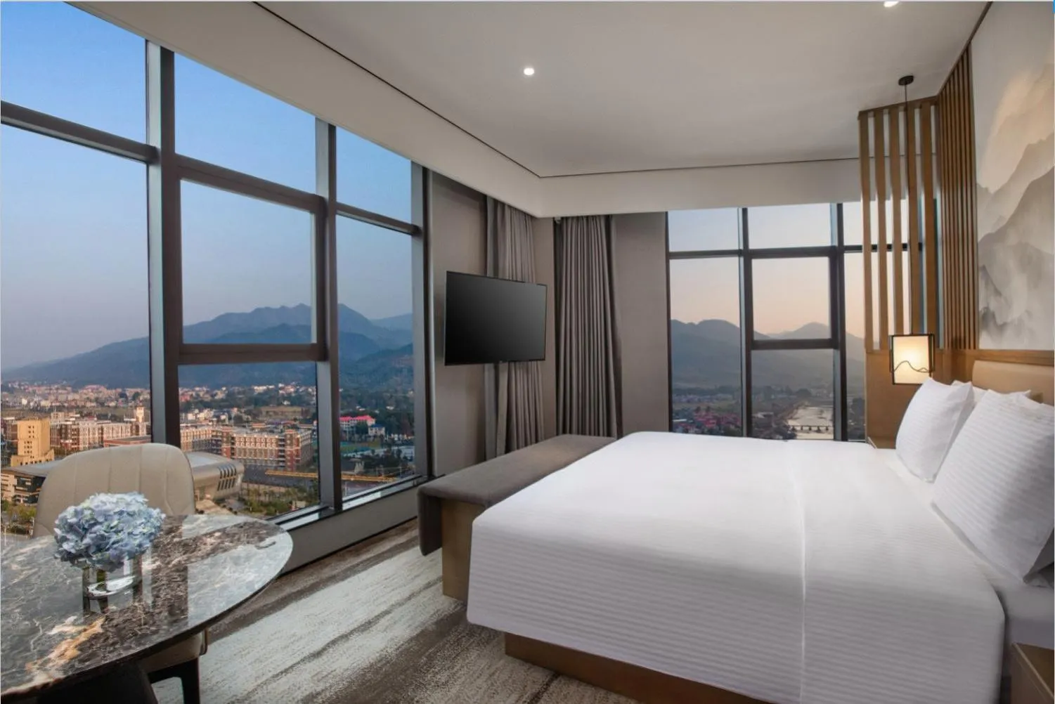 View (from property/room), Bed in Wanda Jin Pingxiang