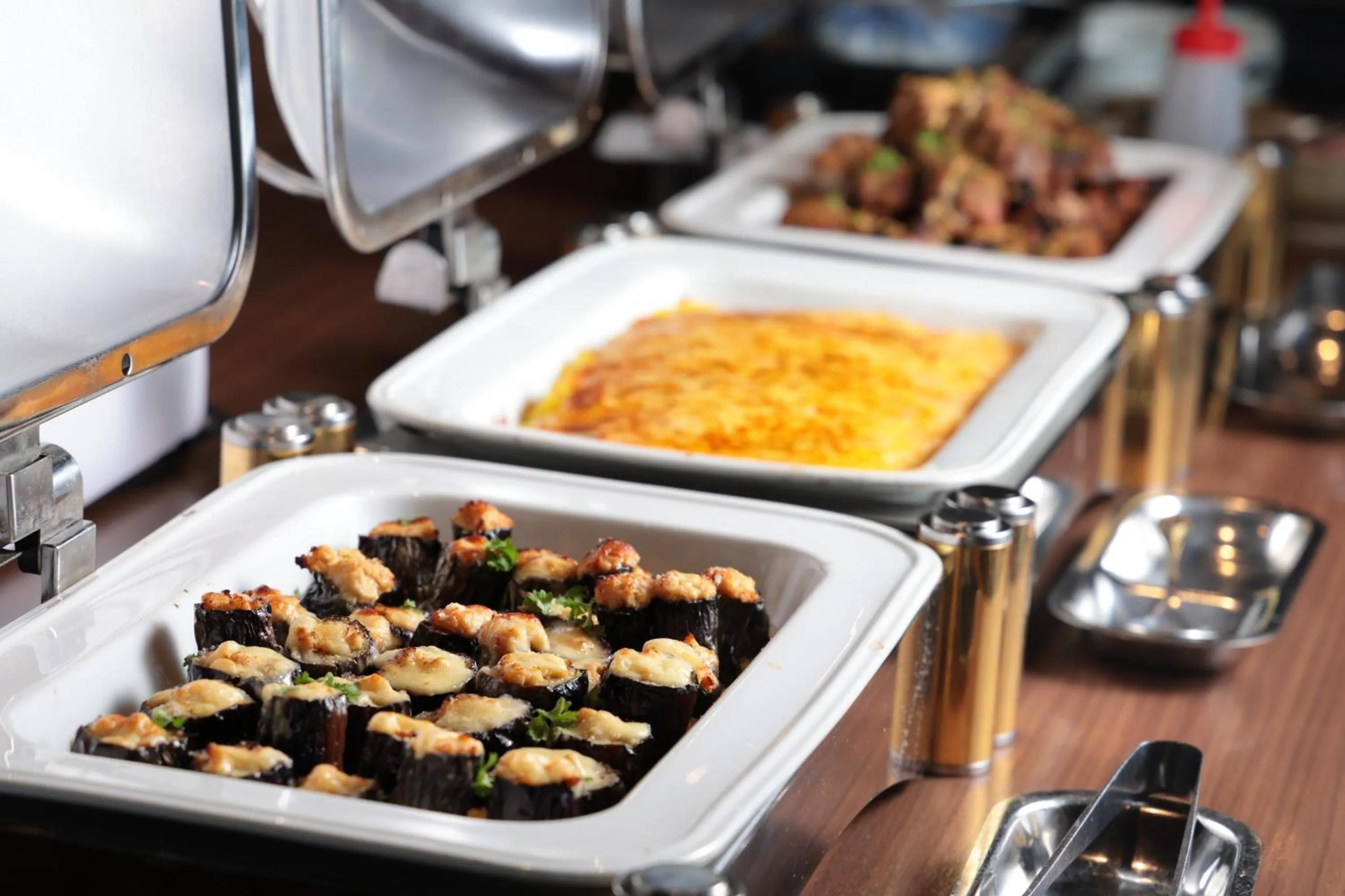 Food and drinks in Spa and Resort Hotel Solage Oita Hiji Beppuwan