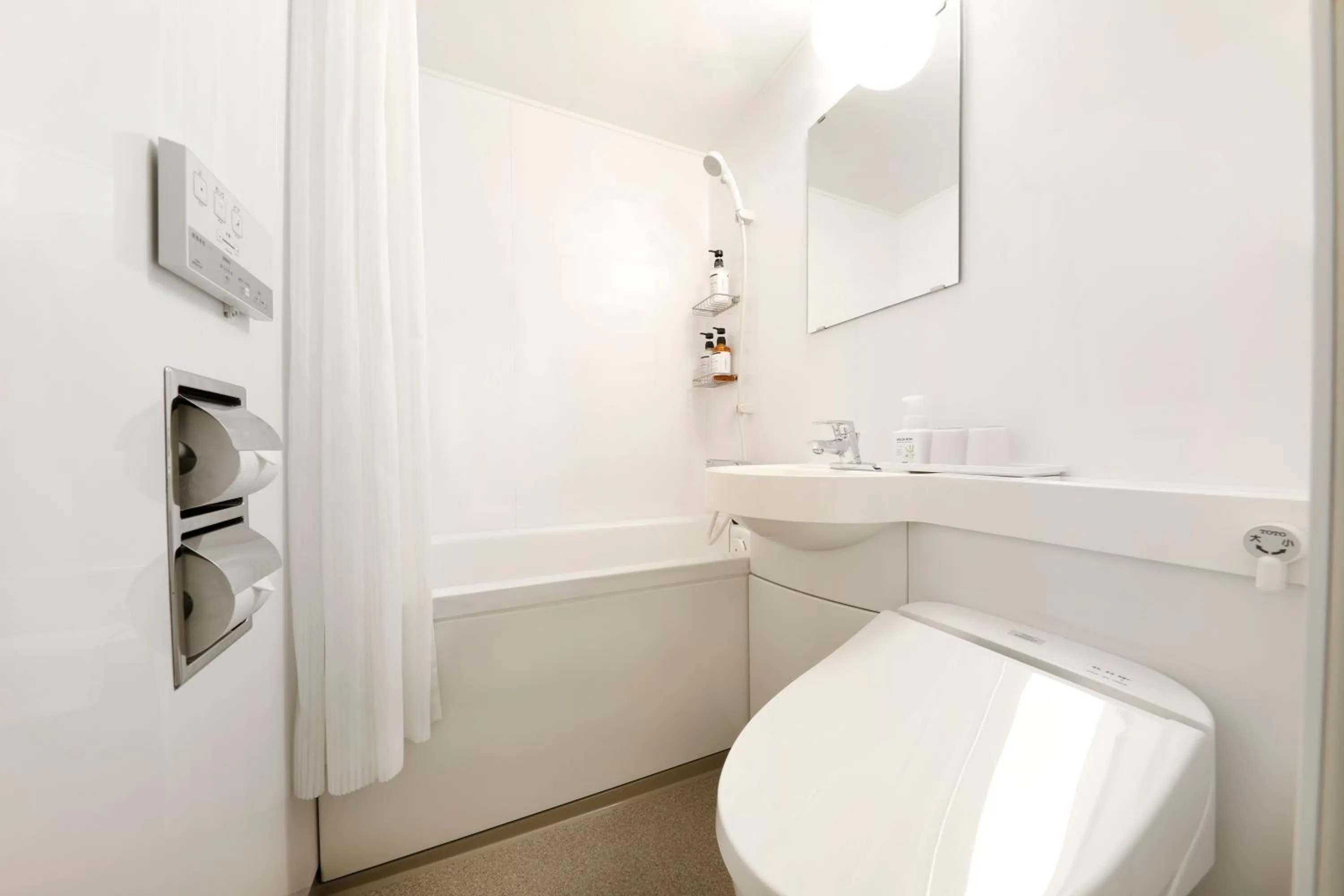 Toilet in Hop Inn Kyoto Shijo Omiya