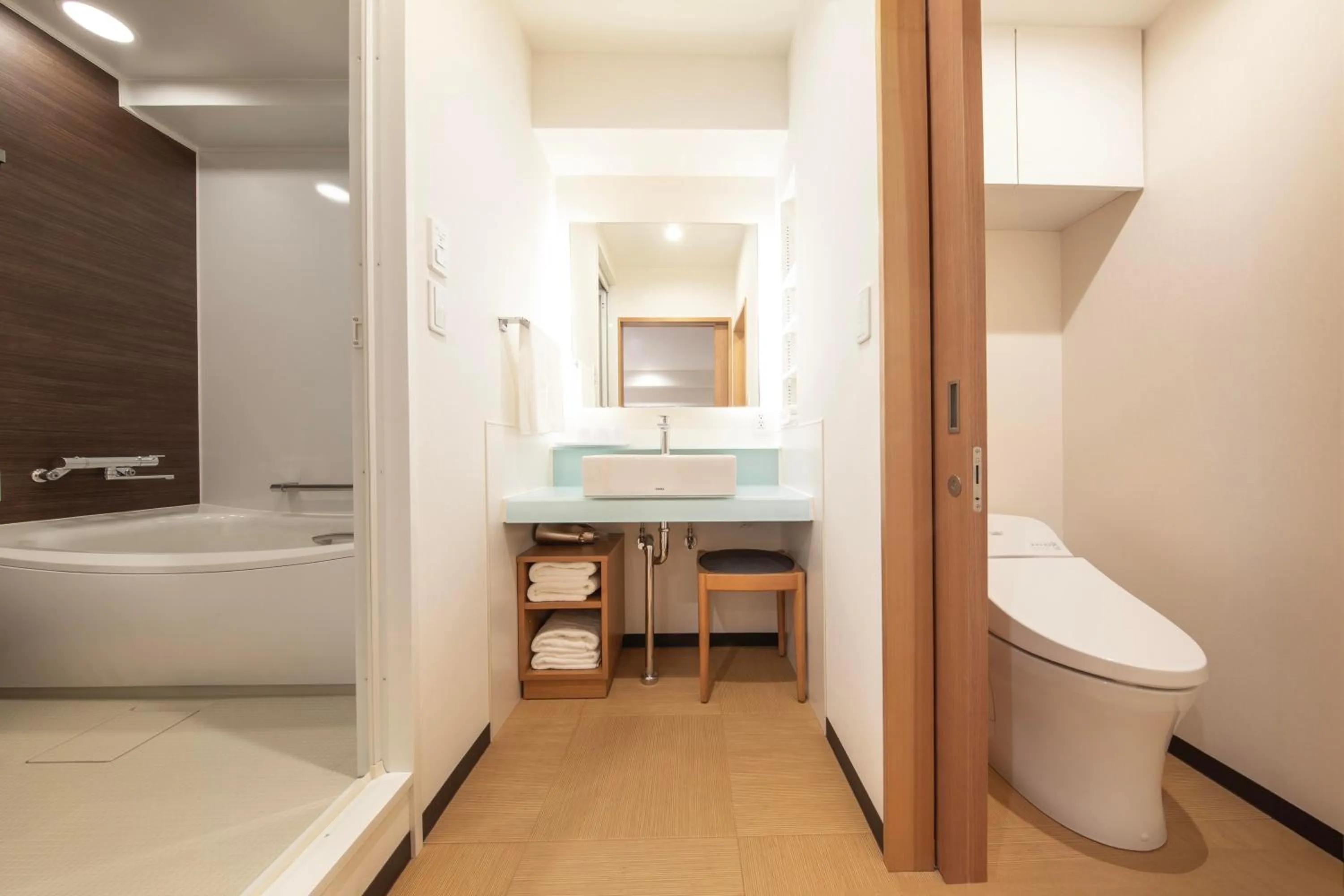 Toilet in Hop Inn Kyoto Shijo Omiya