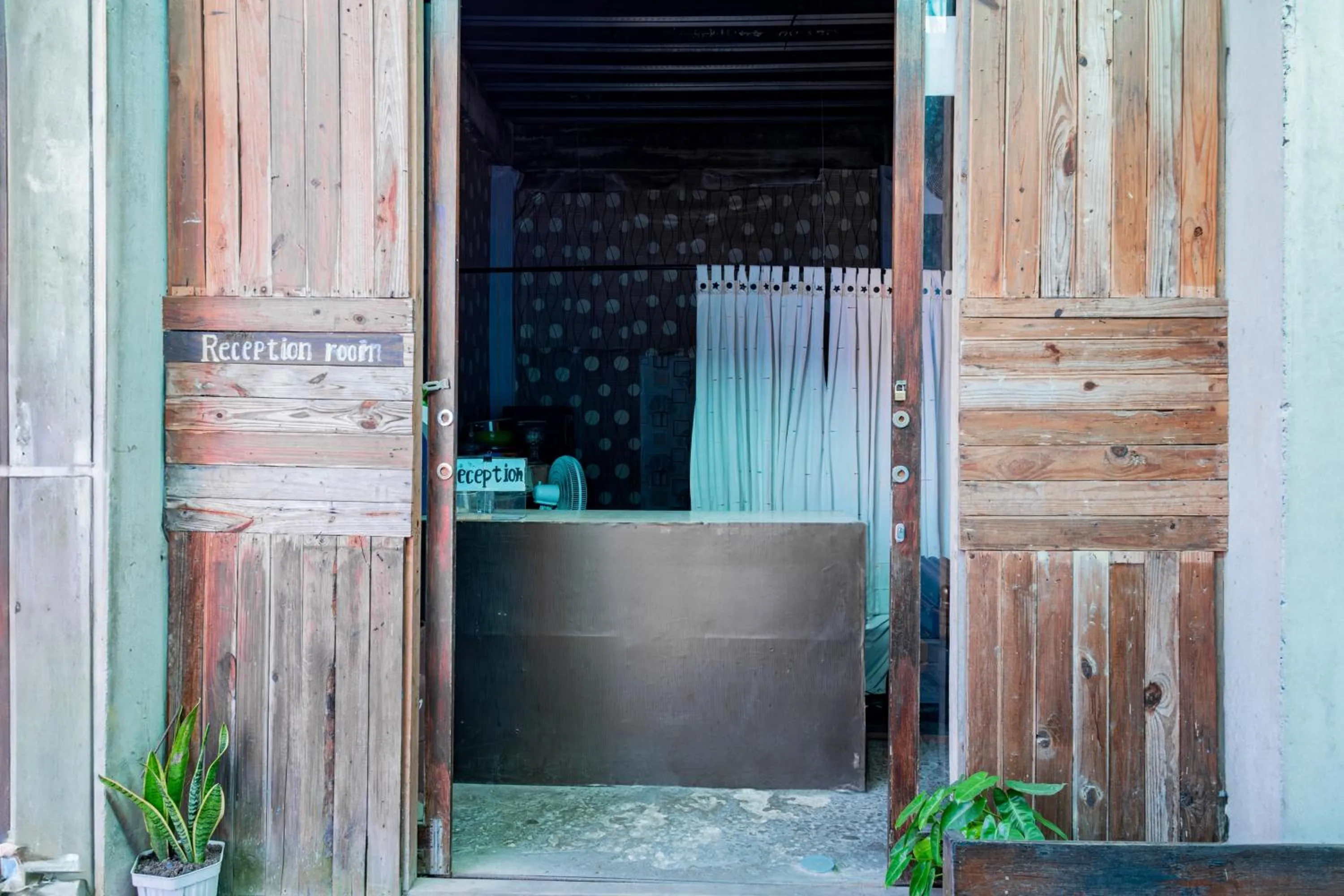 Lobby or reception in Hotel O Rinjani Guest House