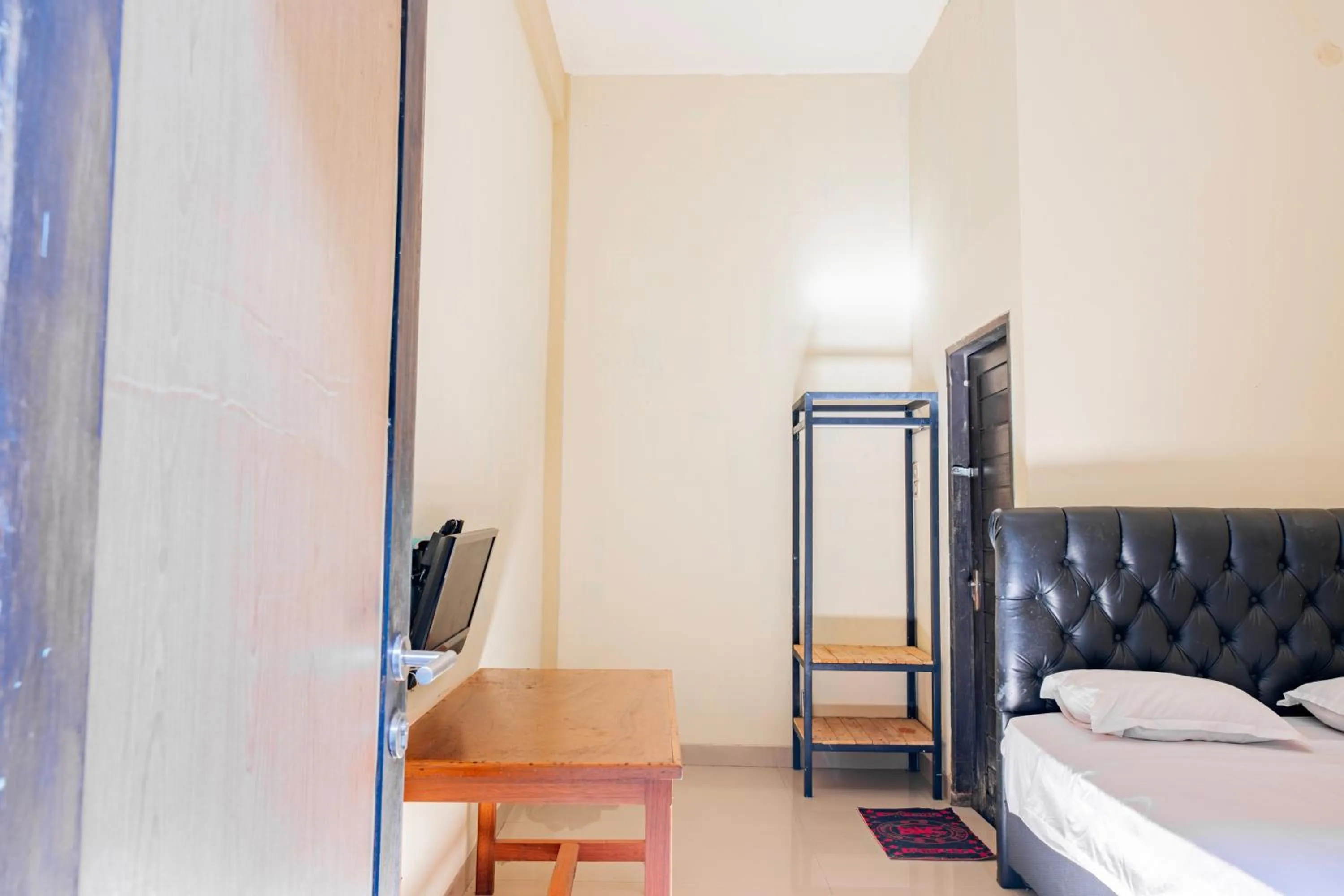 Bedroom in Hotel O Rinjani Guest House