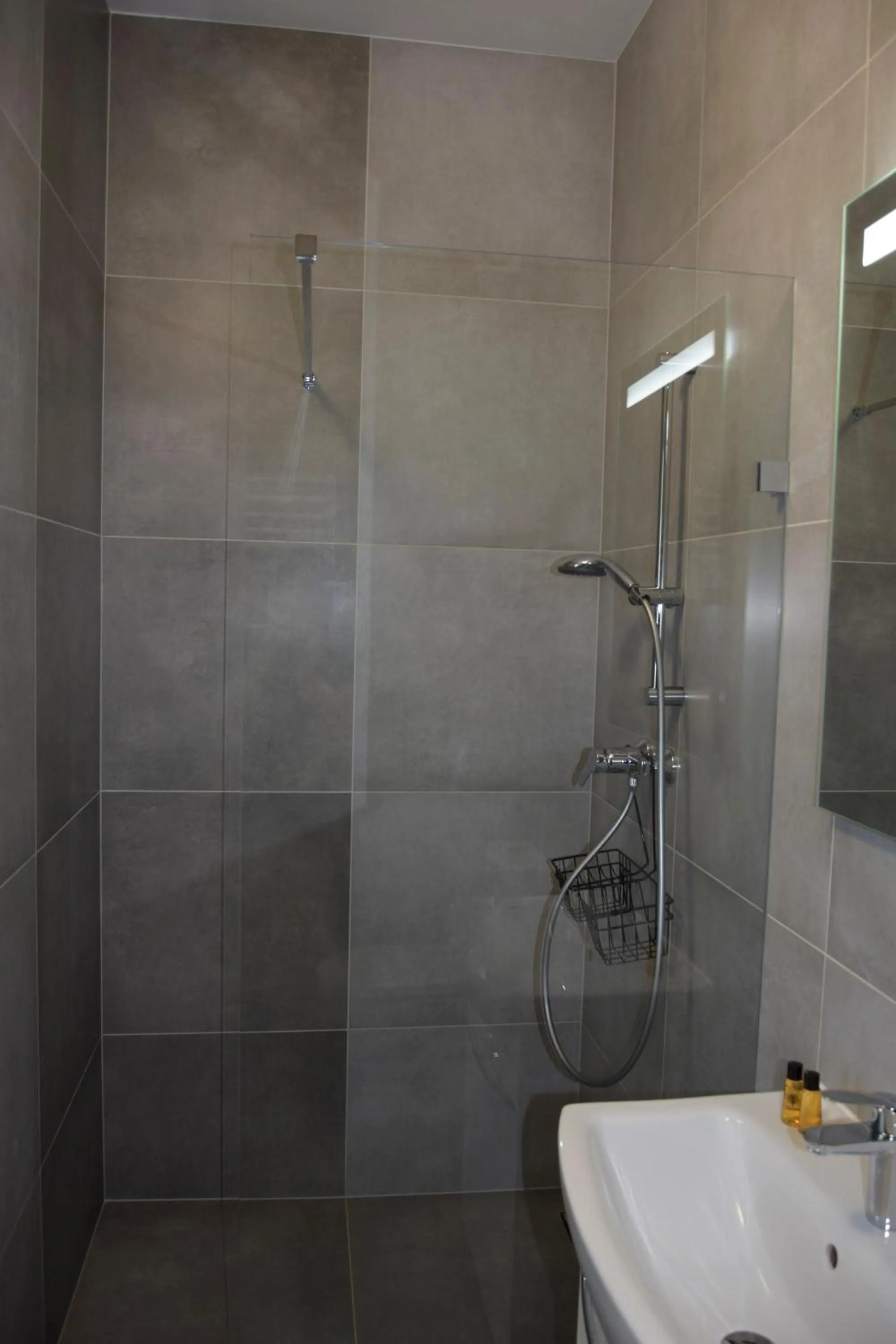 Shower in Villa Victoria