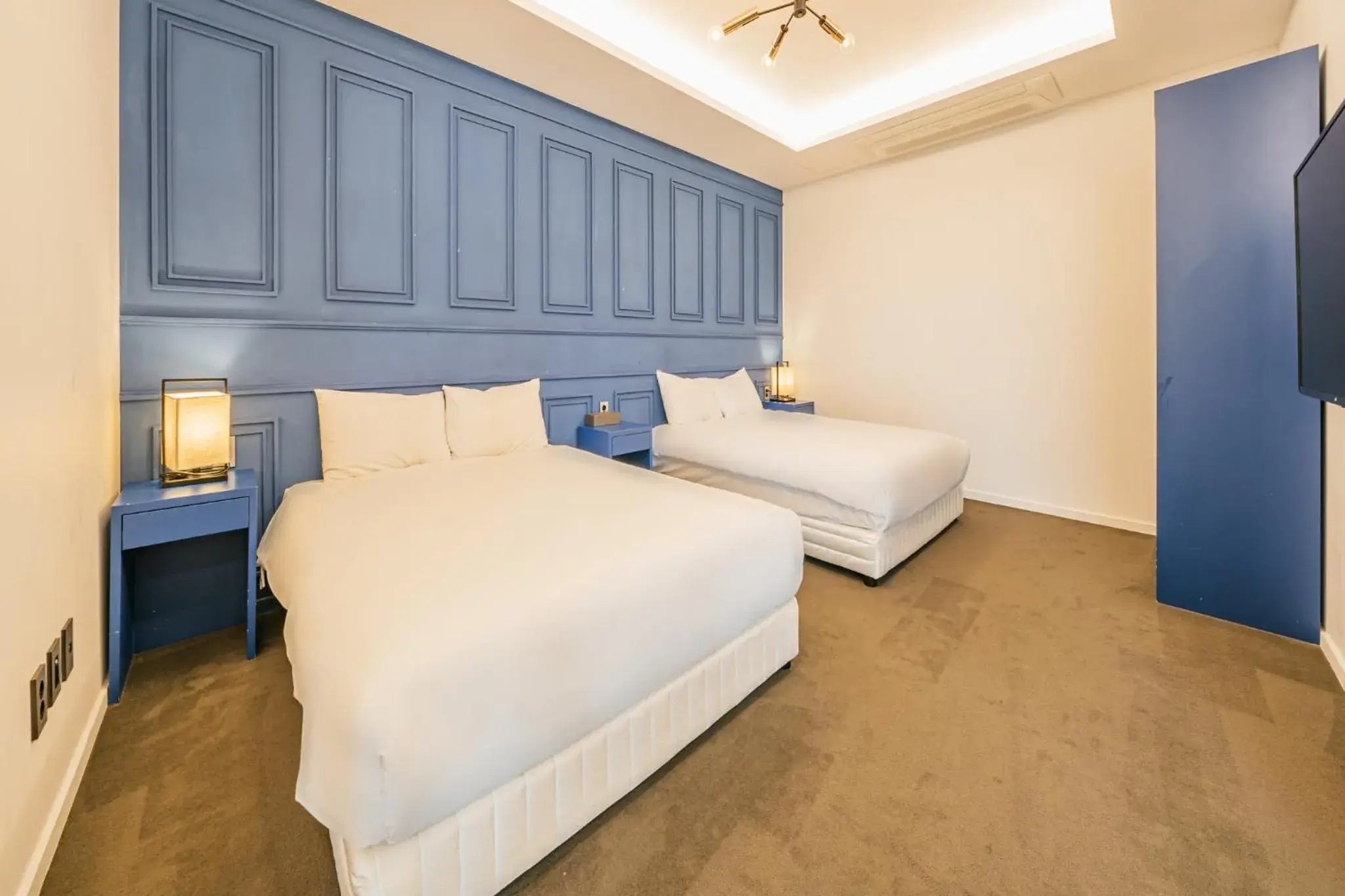 Signature Suite in Drama 2015 Signature Suite in Drama 2015