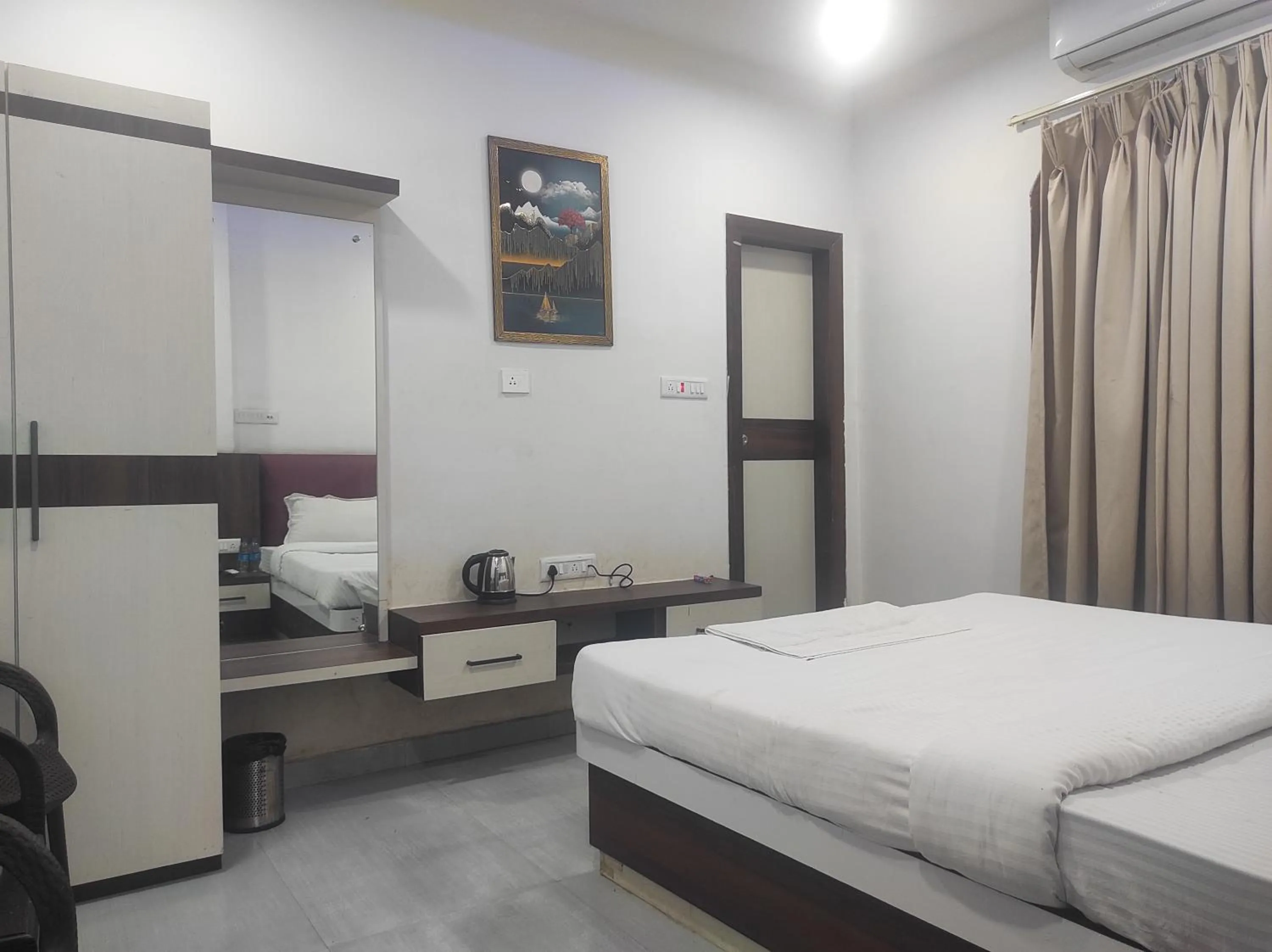 Bed in HOTEL SG HUB TOWER