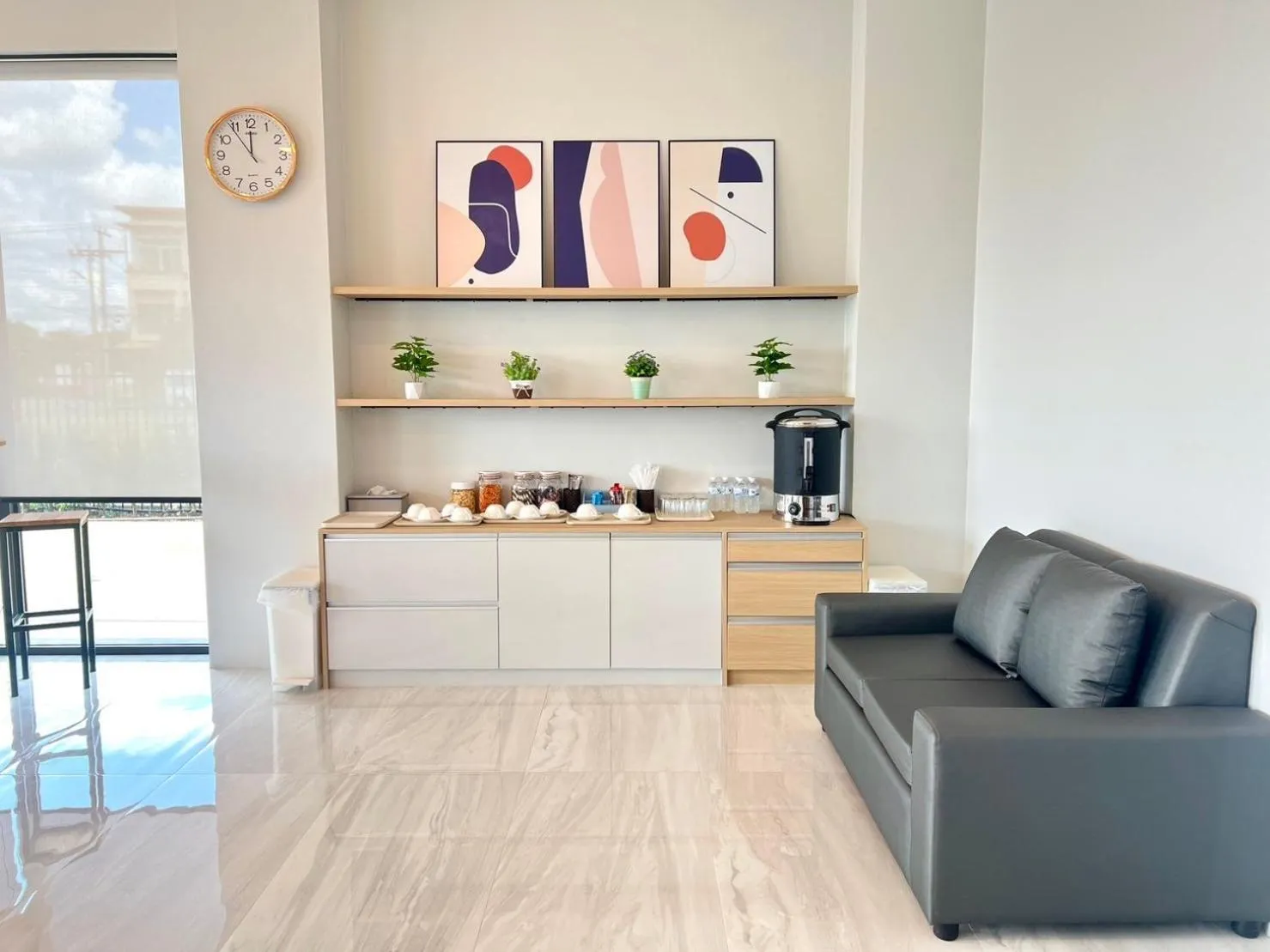 Lobby or reception in JIA HAUS Hotel Apartment