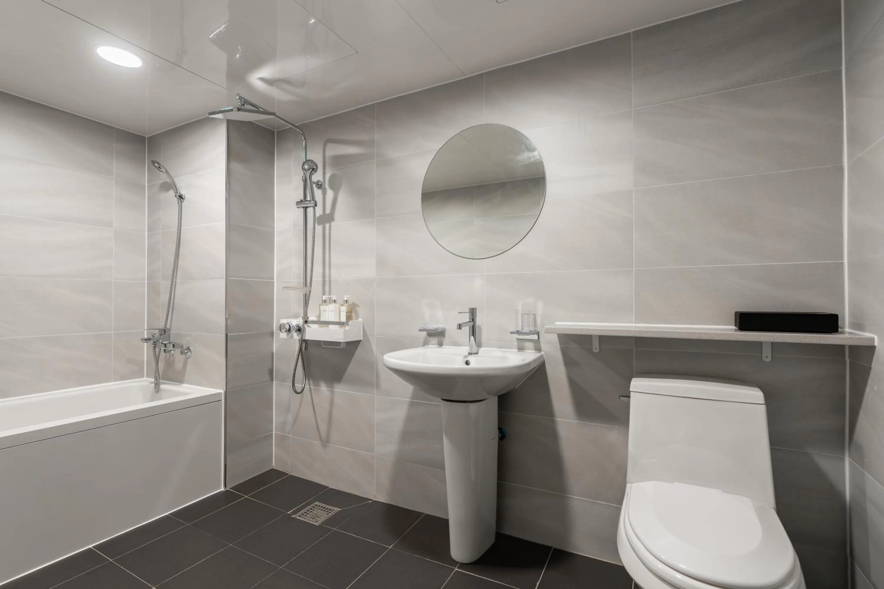 Toilet in Two H Hotel