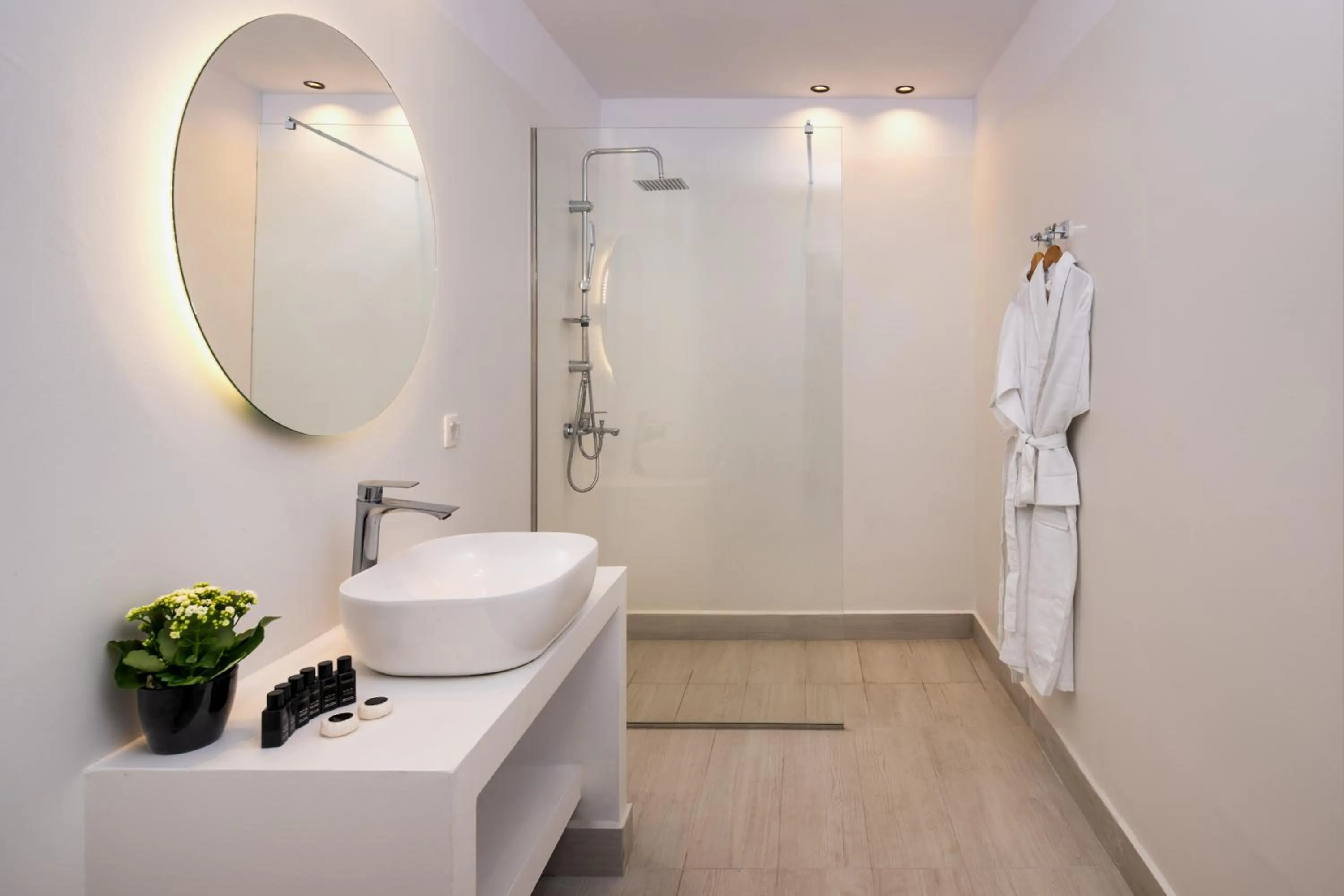 Bathroom in Palm Island Suites