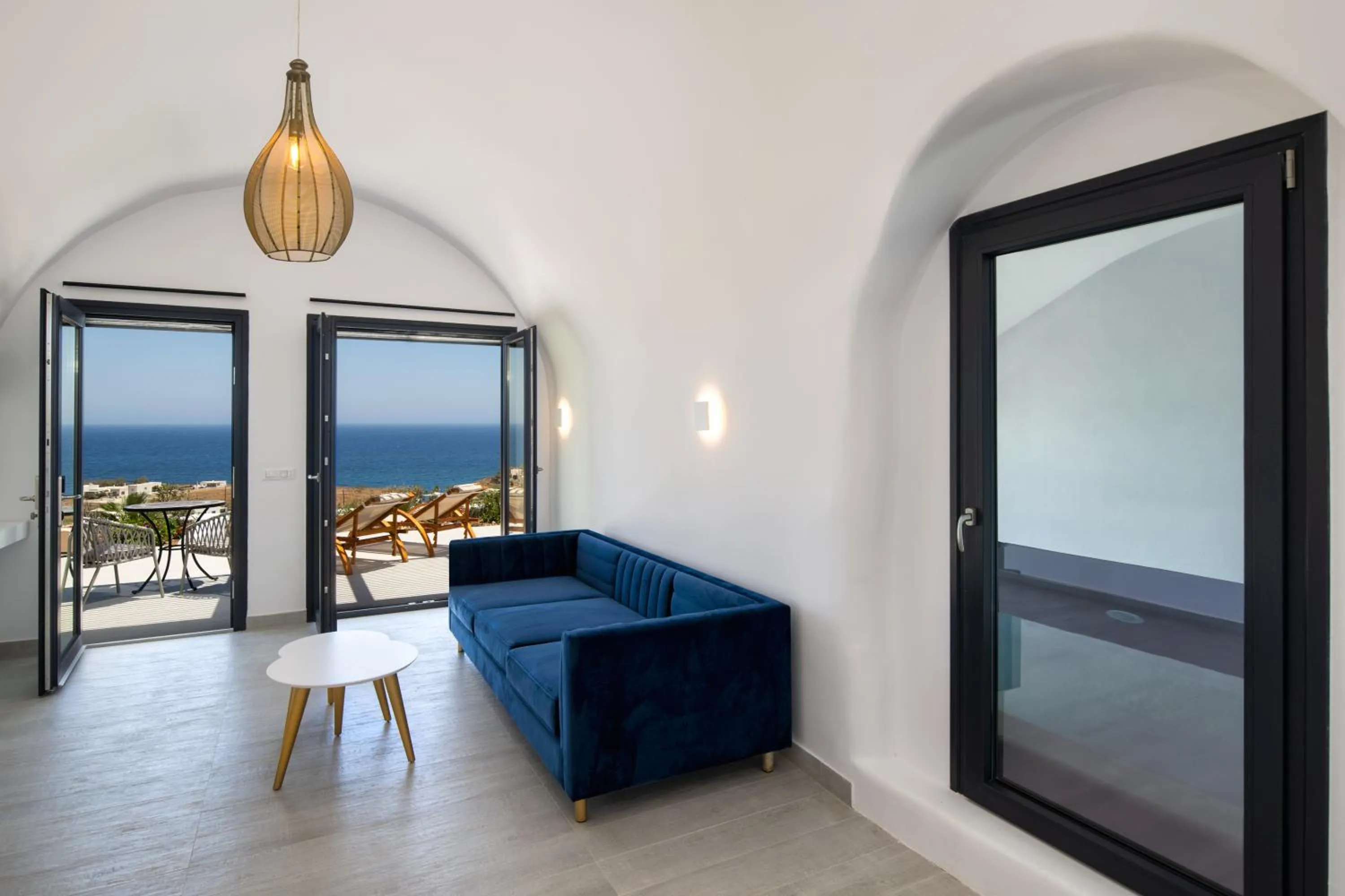 Living room in Palm Island Suites