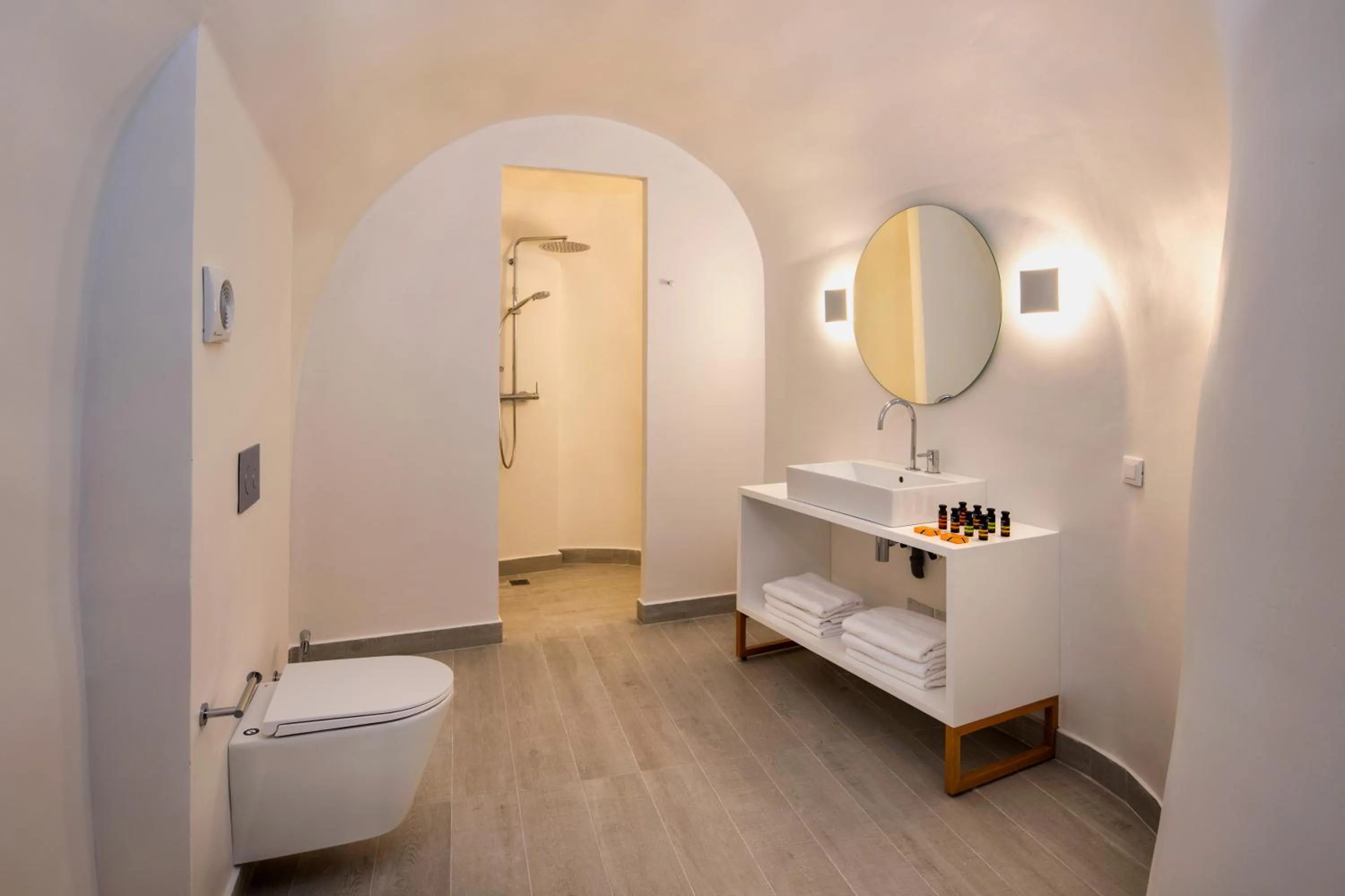 Bathroom in Palm Island Suites