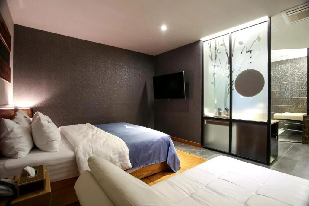 Bed in Hotel The Jaja