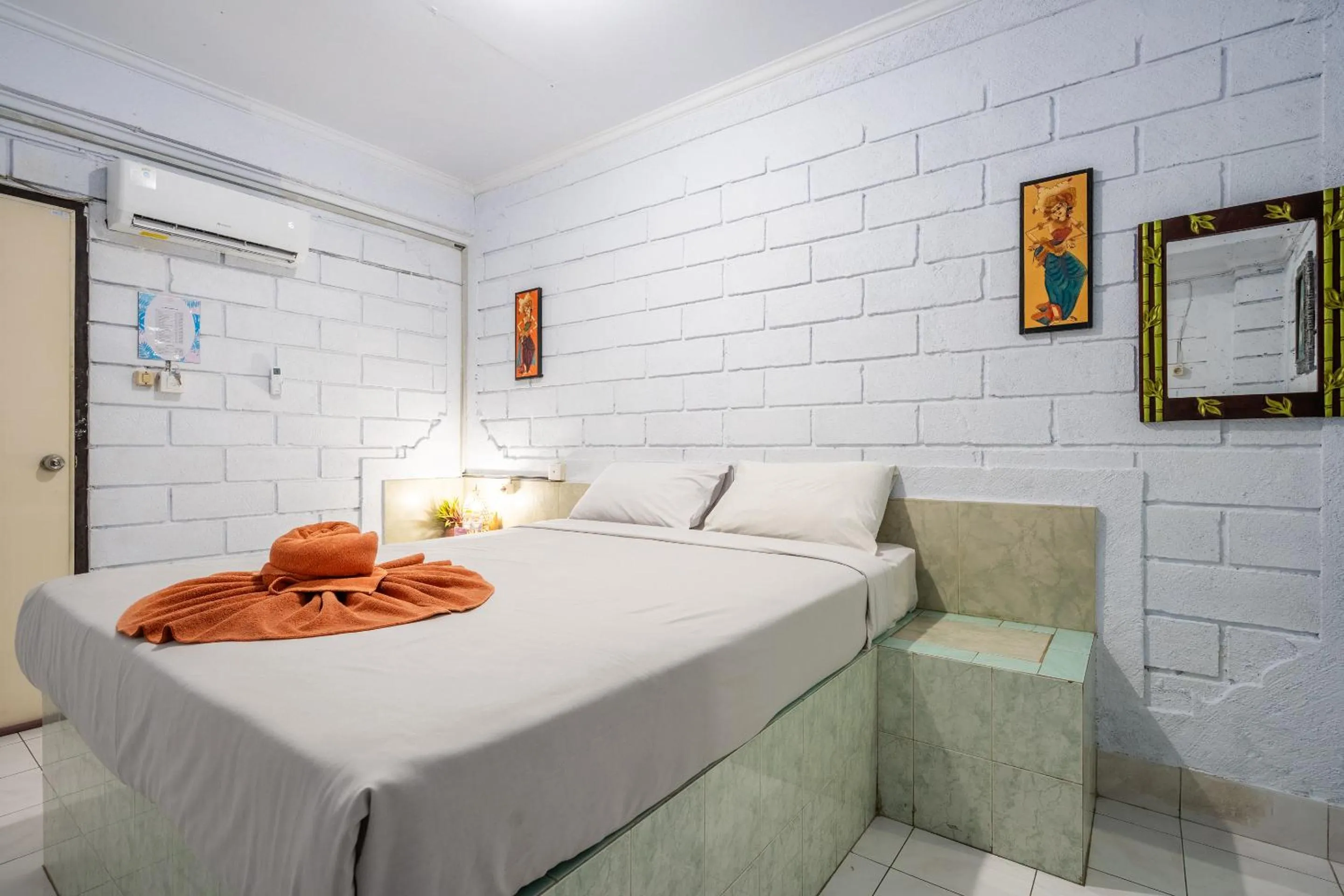 Photo of the whole room, Bed in Ammara Legian By Vilarisi - 8 Minute Walk To The Beach