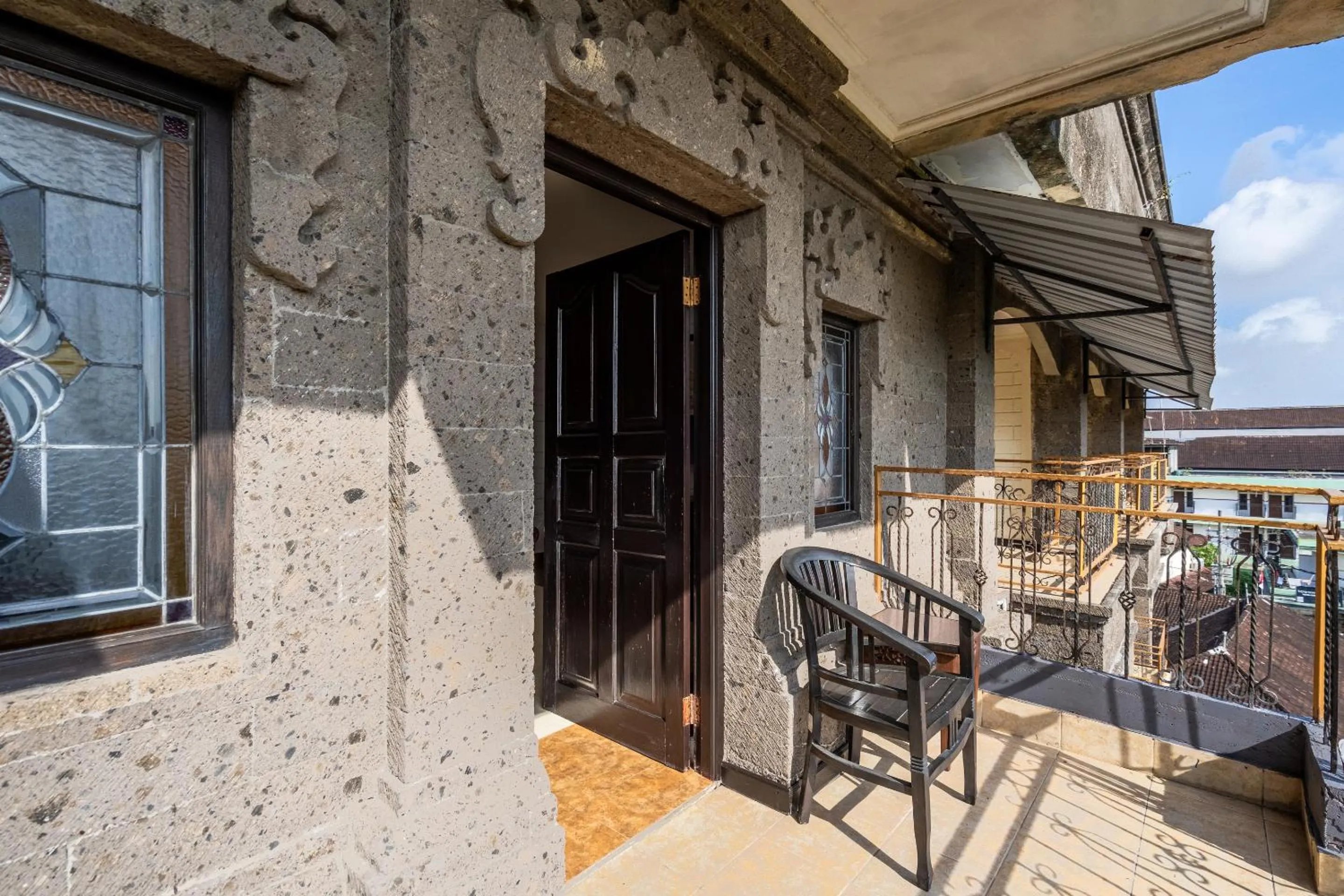 Balcony/Terrace in Ammara Legian By Vilarisi - 8 Minute Walk To The Beach