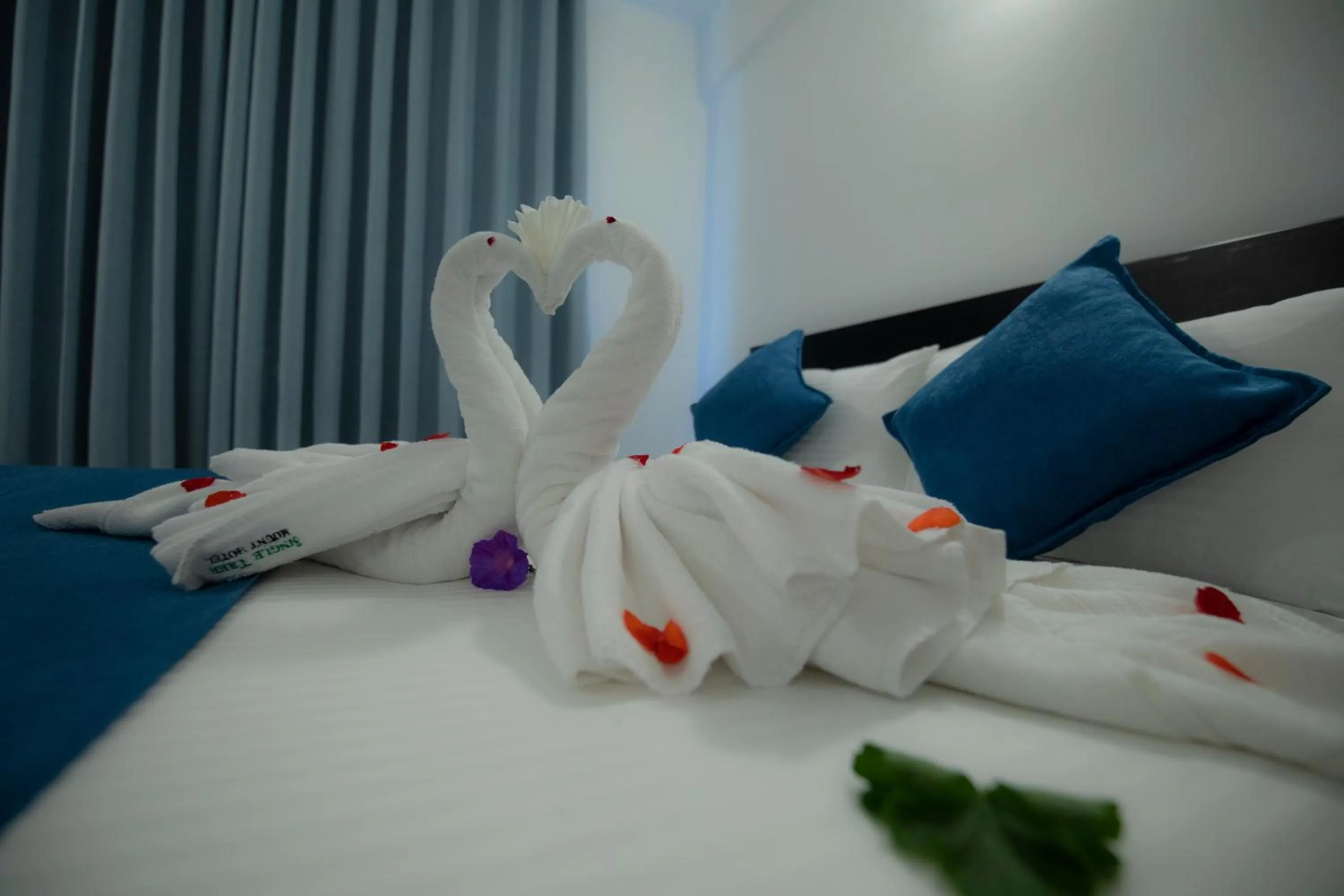 Bed in Single Tree Mount Hotel