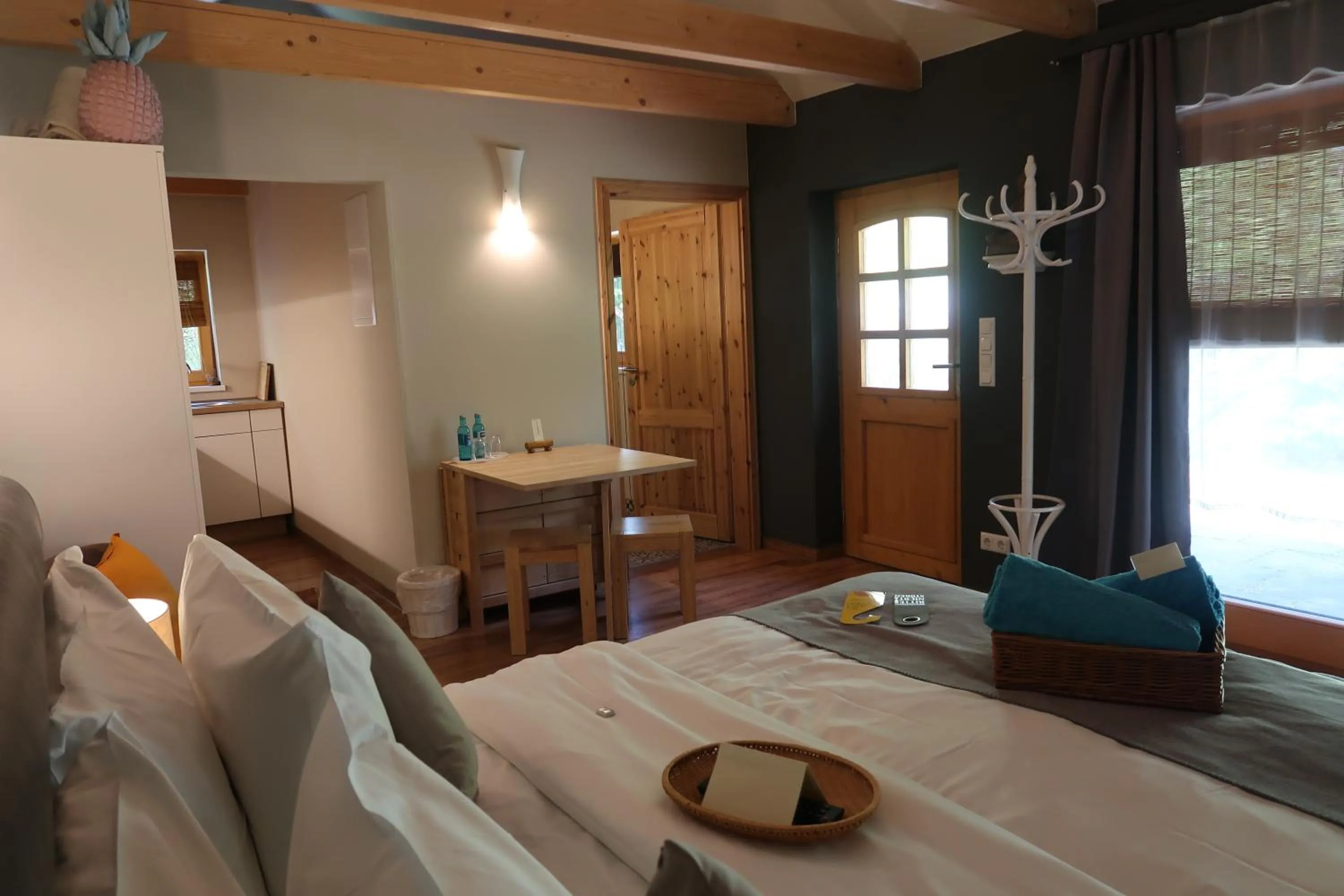 Photo of the whole room, Bed in Lodge Seaside Boutique Hotel