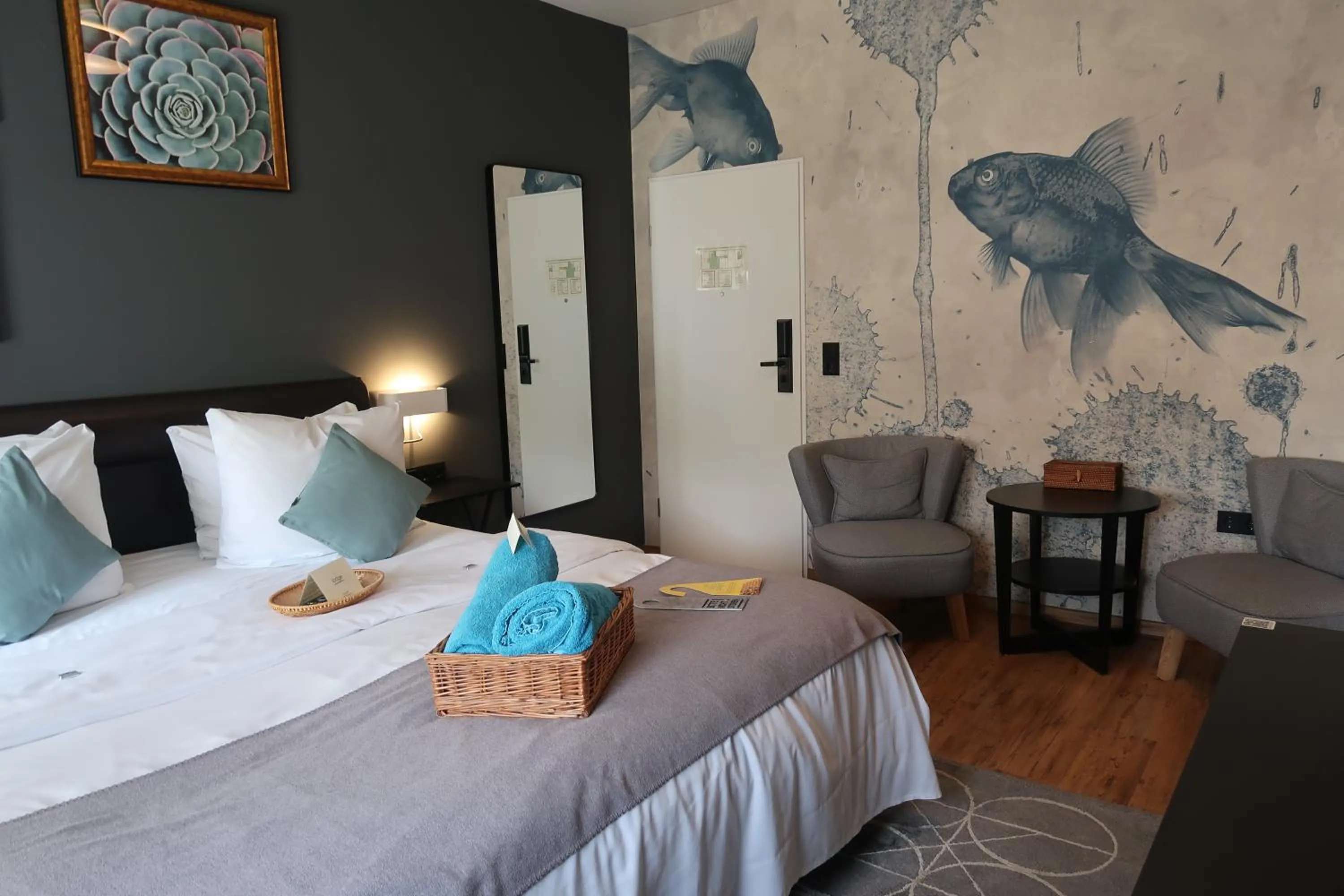 Photo of the whole room, Bed in Lodge Seaside Boutique Hotel