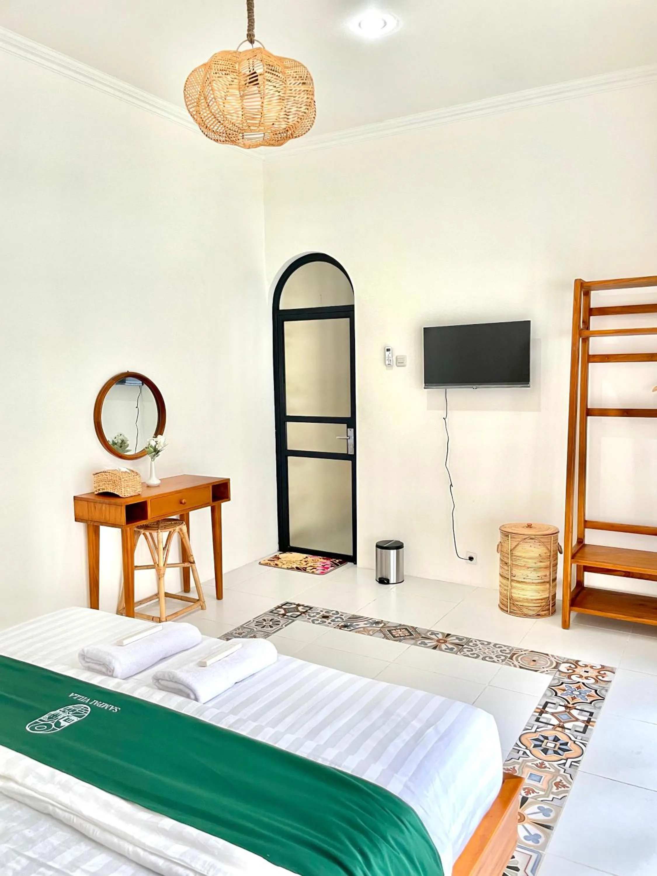 Bed in Sampai Villa Santiva