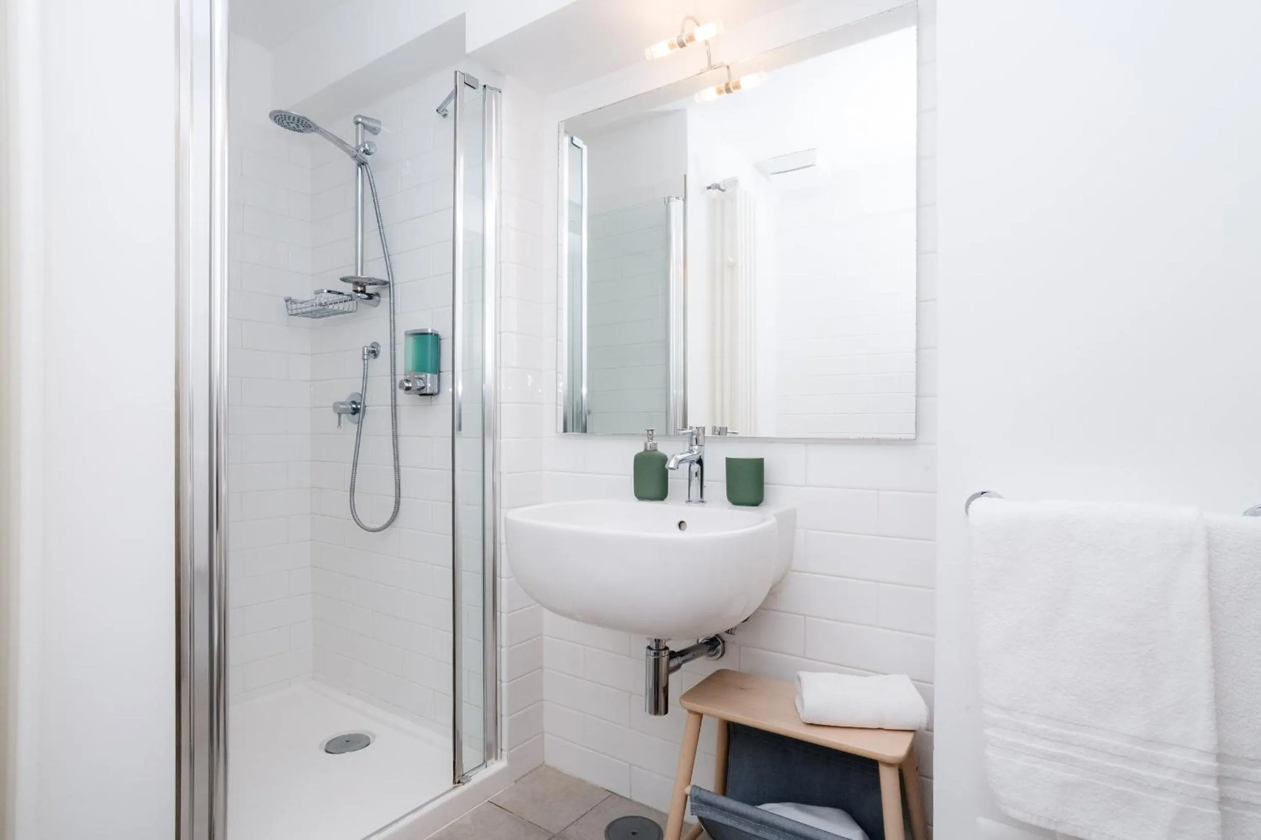 Shower in Casa Clementina Marciano