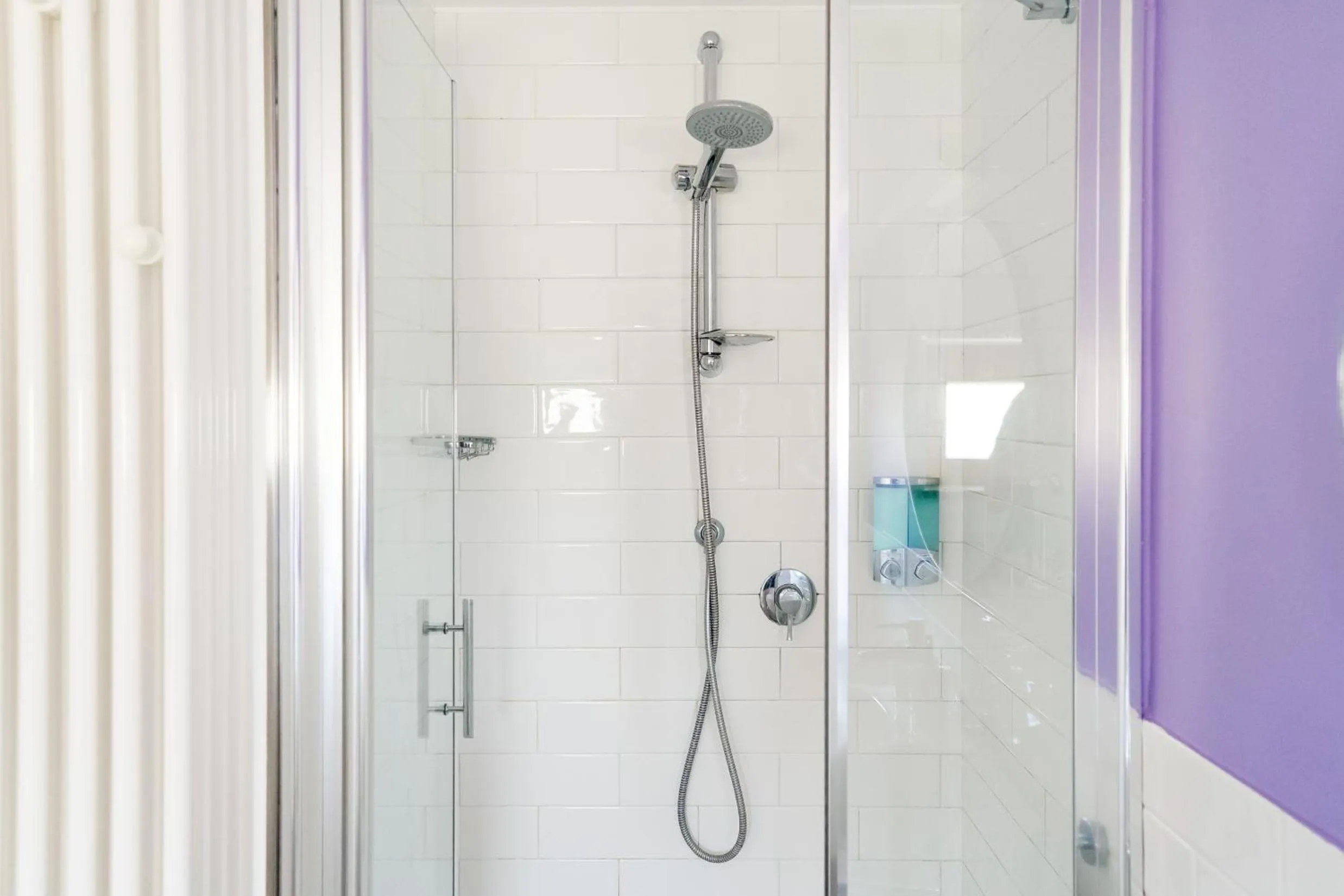 Shower in Casa Clementina Marciano