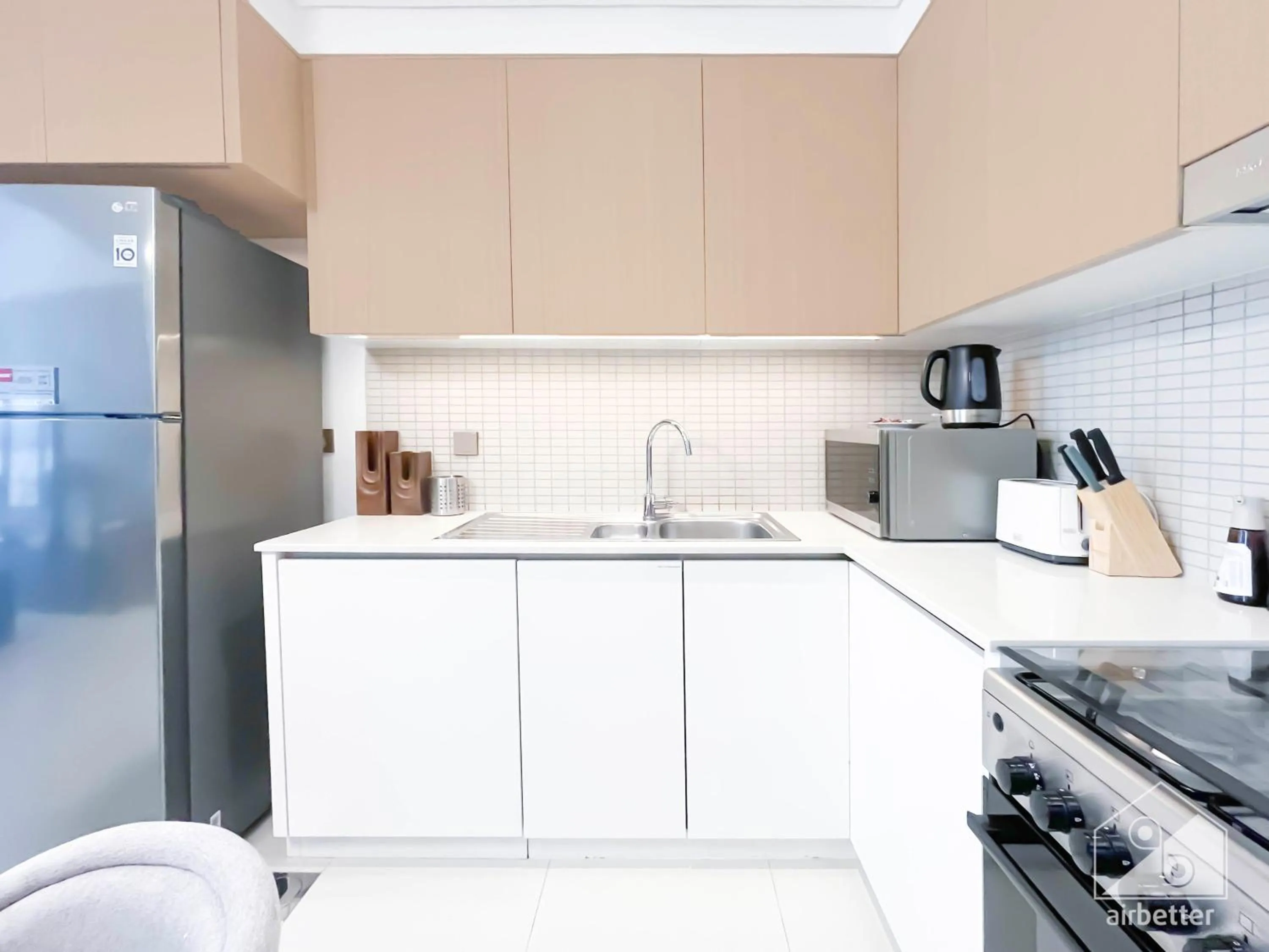 Luxurious stay Dubai Creek Balcony & View