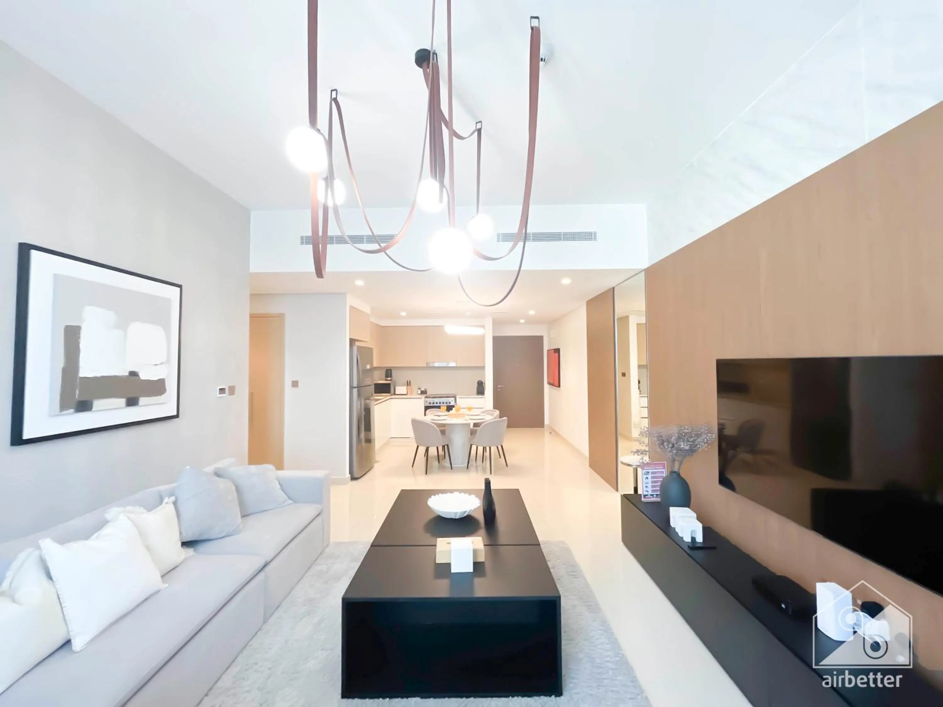 Luxurious stay Dubai Creek Balcony & View