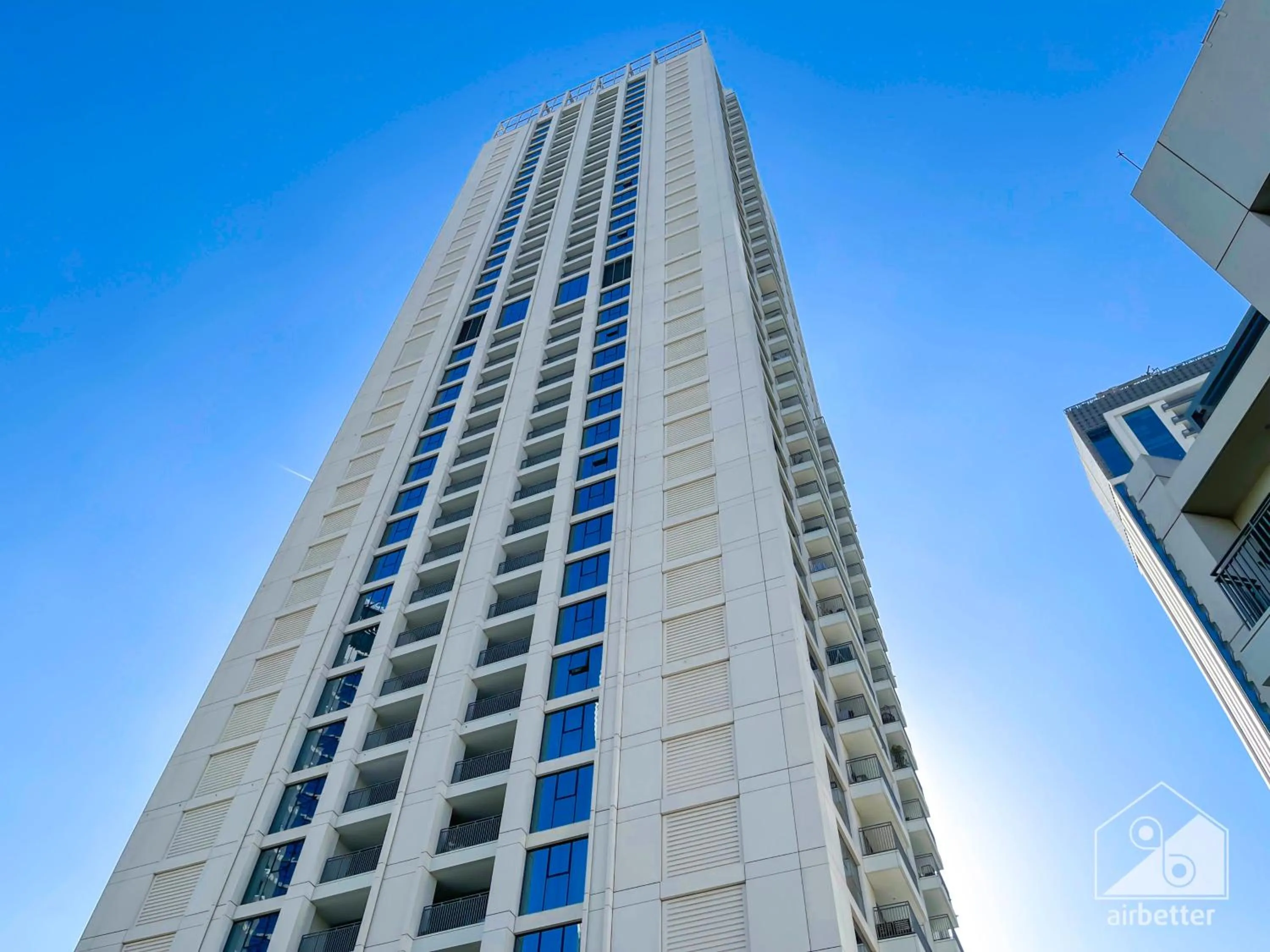 Luxurious stay Dubai Creek Balcony & View