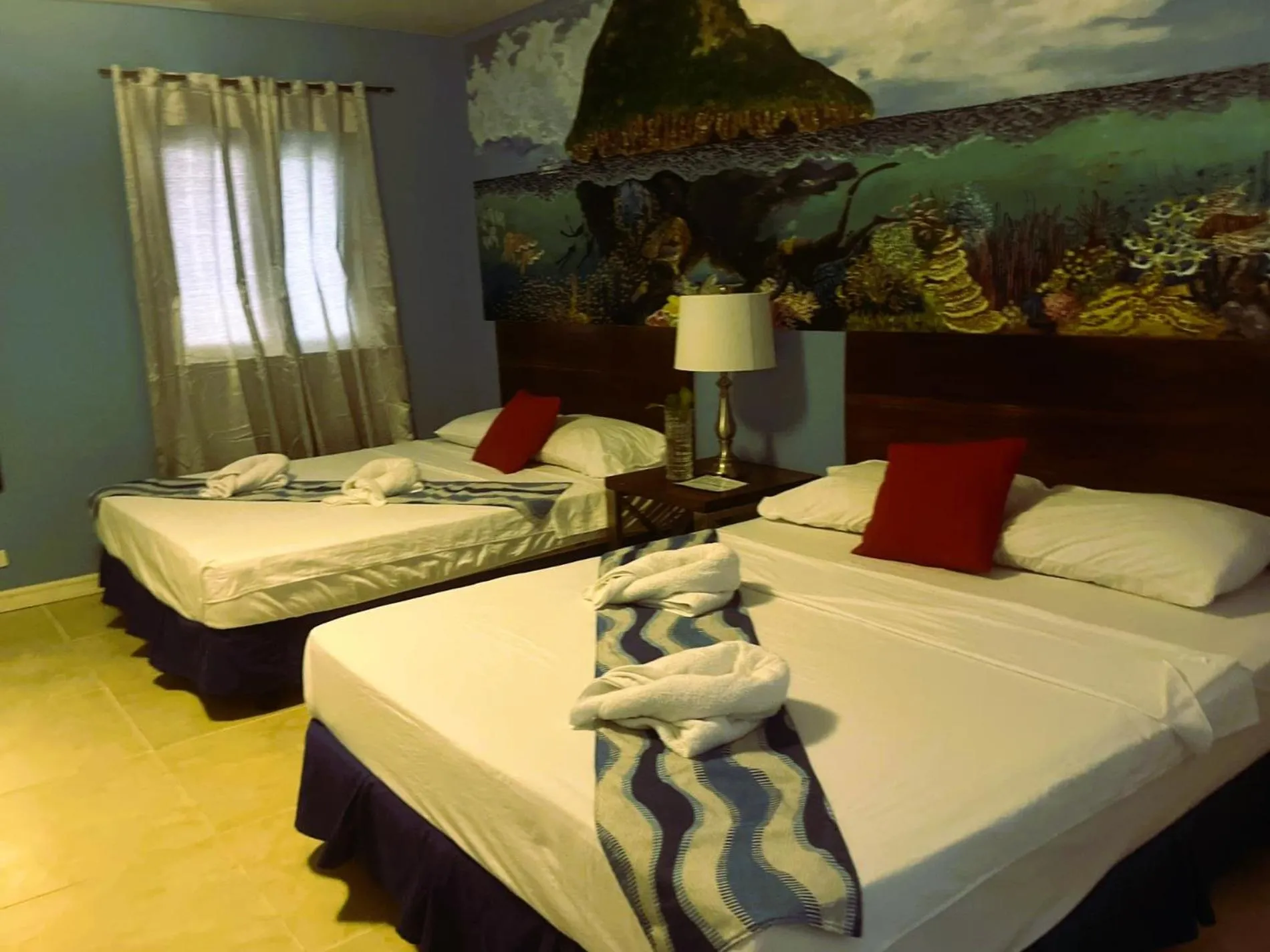 Bed in Malapascua Beach and Dive Resort