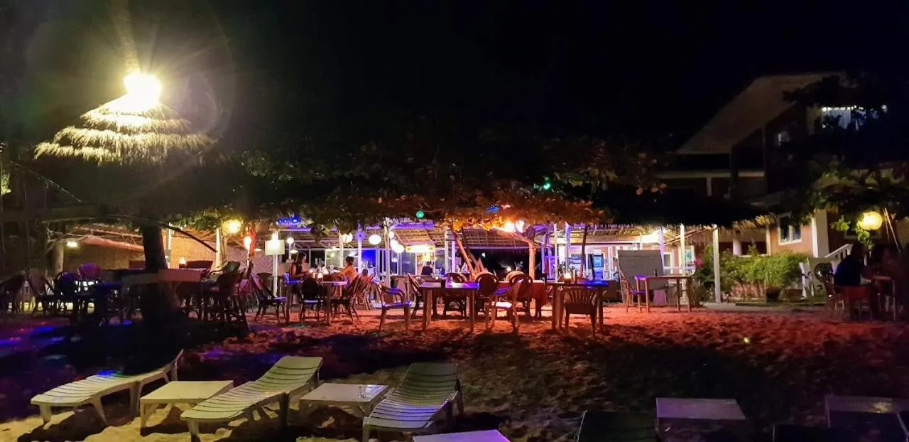 Restaurant/places to eat in Malapascua Beach and Dive Resort