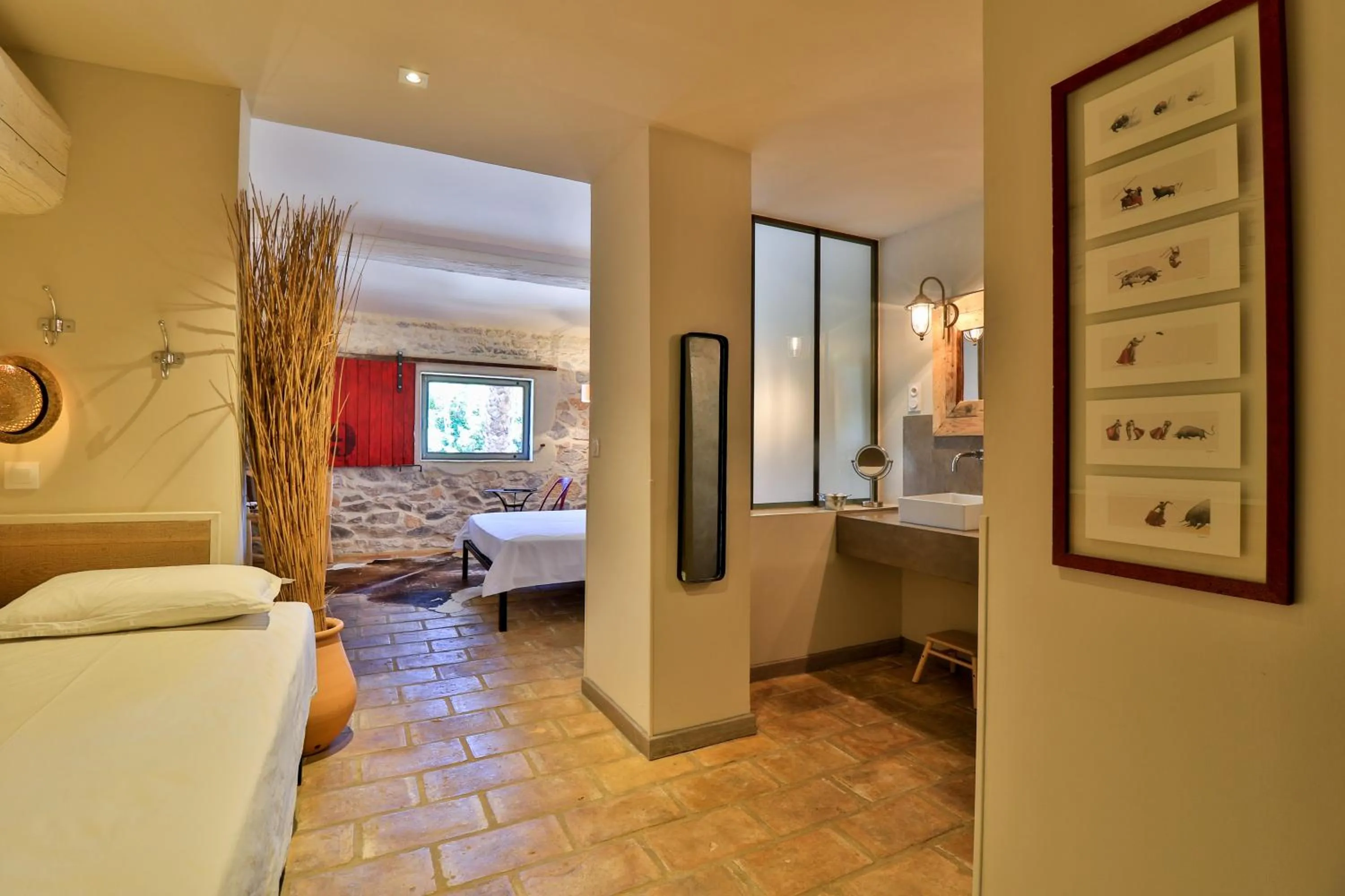 Triple Room with Private Bathroom in Le Mas Des Brunes