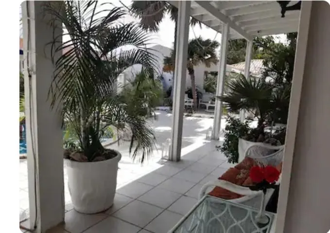 Patio in YOUR FIRST DAY Hotel on Aruba