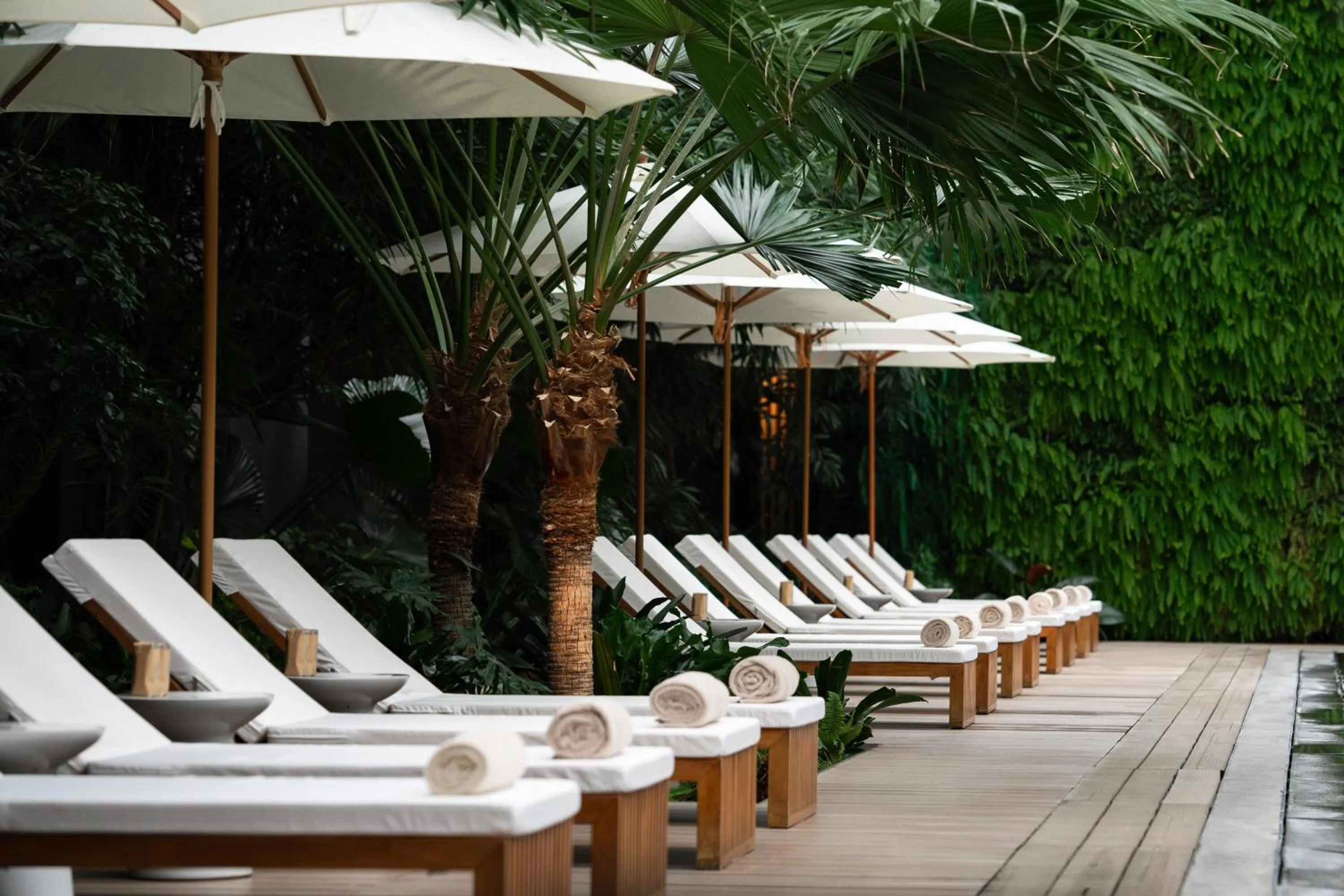 Swimming pool in Rosewood Beijing